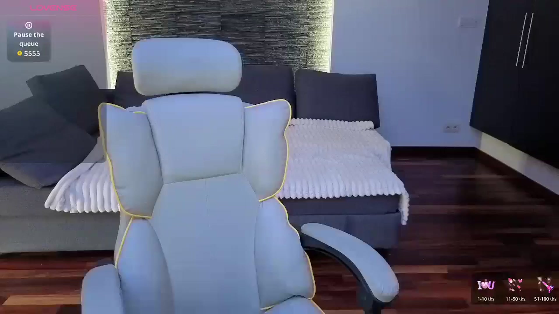 Gallery image thumbnail from Daisyy's myfreecams stream on, 10/17/2025, 13:52 image 14 of 20