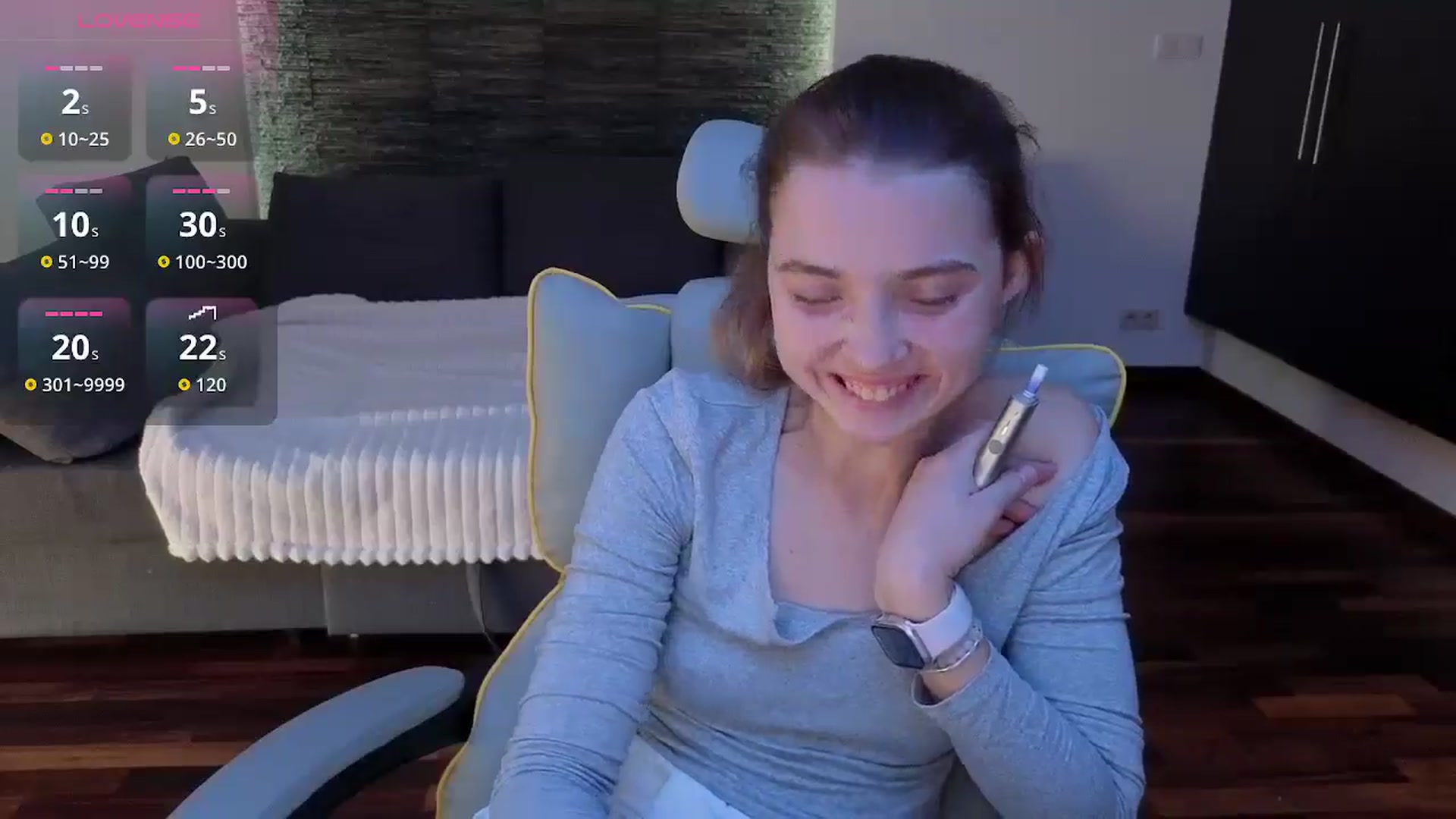 Gallery image thumbnail from Daisyy's myfreecams stream on, 10/20/2025, 15:37 image 6 of 20