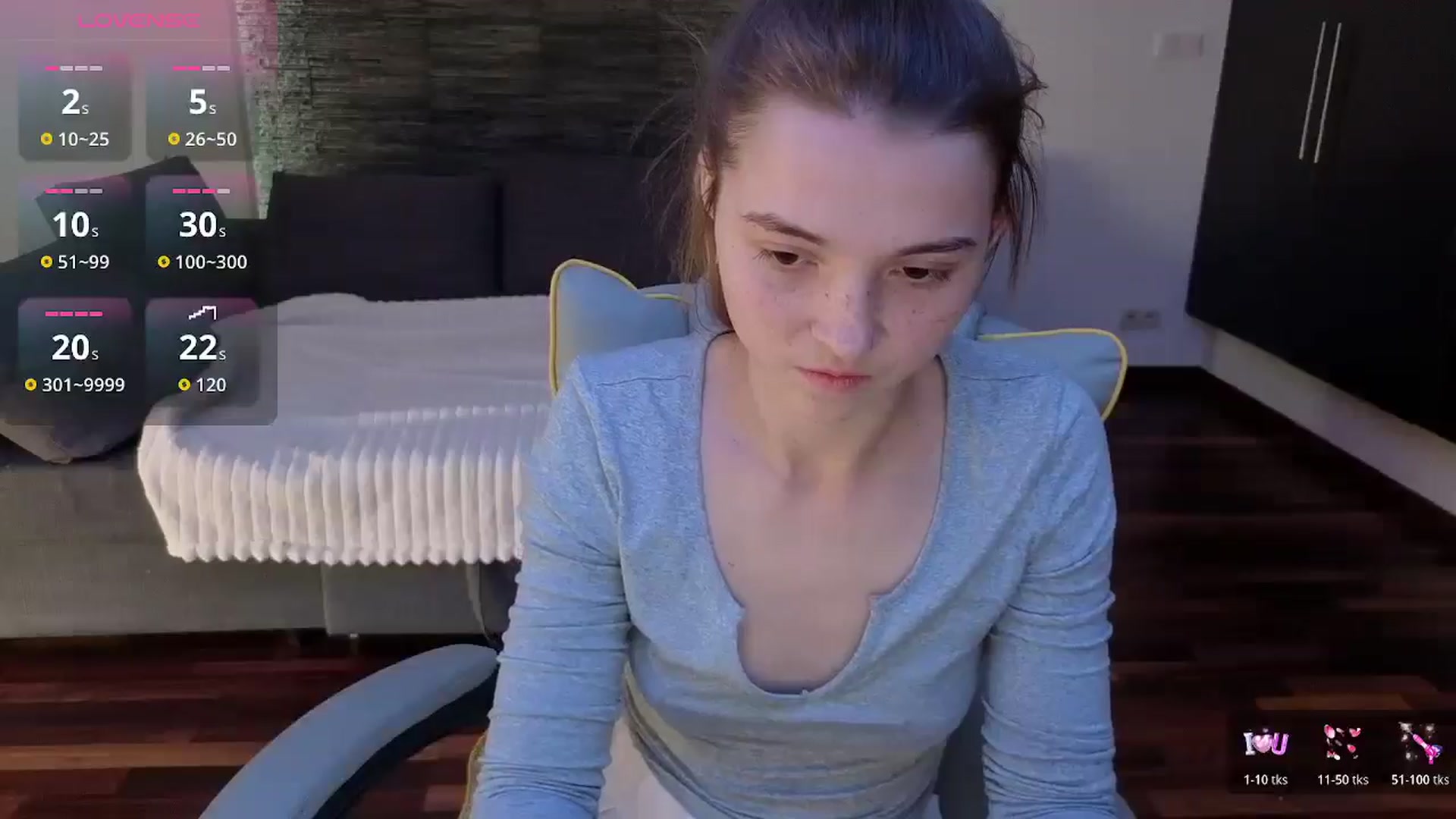 Gallery image thumbnail from Daisyy's myfreecams stream on, 10/20/2025, 15:37 image 3 of 20