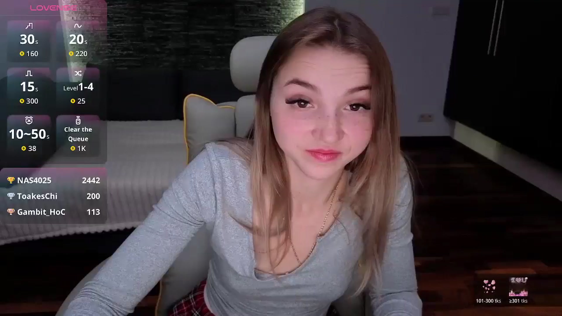 Gallery image thumbnail from Daisyy's myfreecams stream on, 10/31/2025, 19:08 image 6 of 20