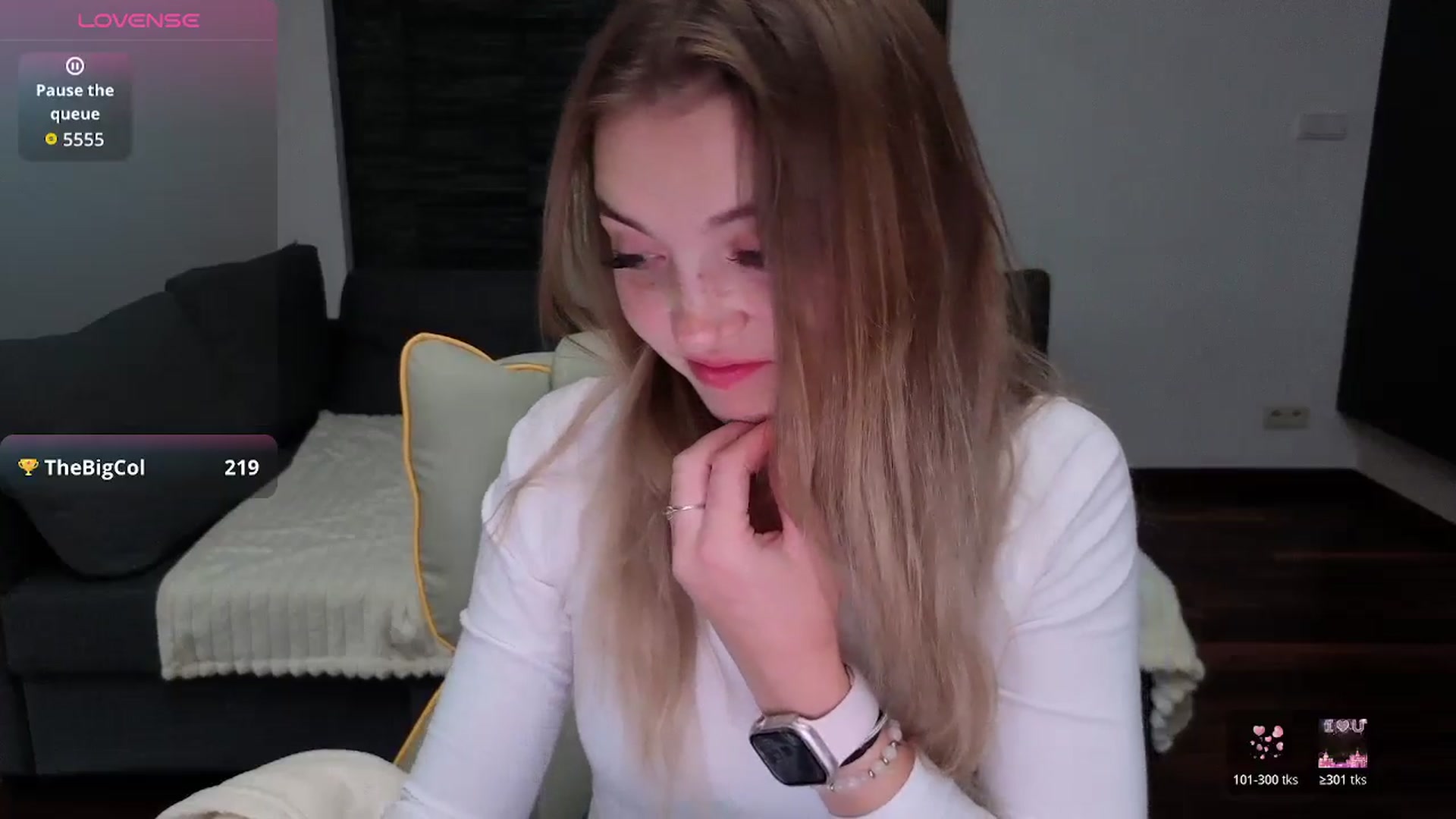 Gallery image thumbnail from Daisyy's myfreecams stream on, 11/09/2025, 13:54 image 11 of 20