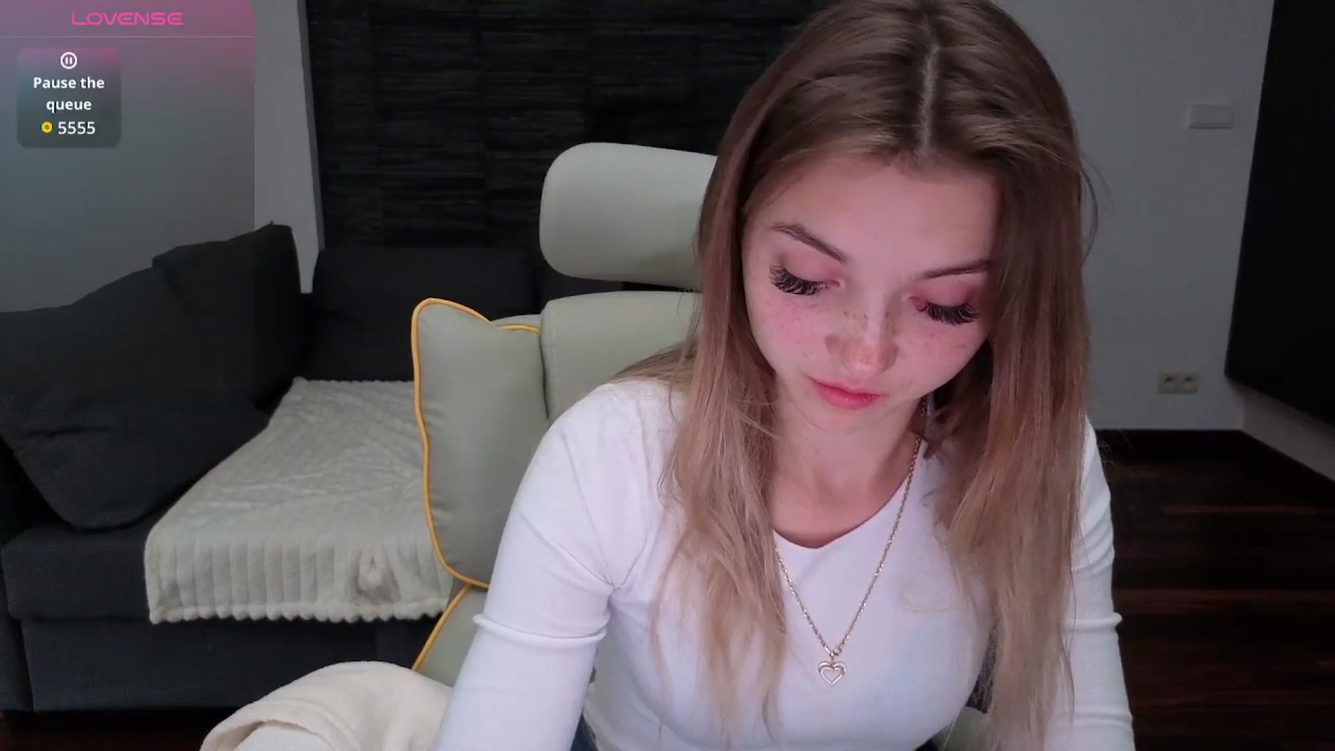 Gallery image thumbnail from Daisyy's myfreecams stream on, 11/09/2025, 13:54 image 2 of 20