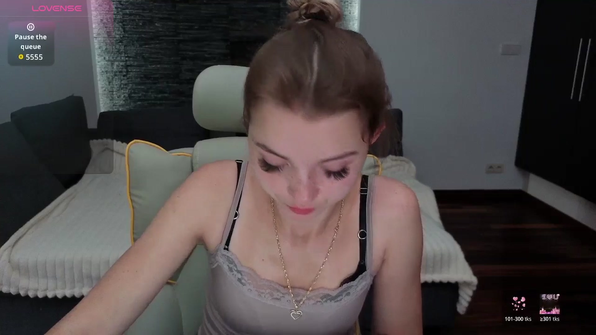 Gallery image thumbnail from Daisyy's myfreecams stream on, 11/10/2025, 14:12 image 3 of 20