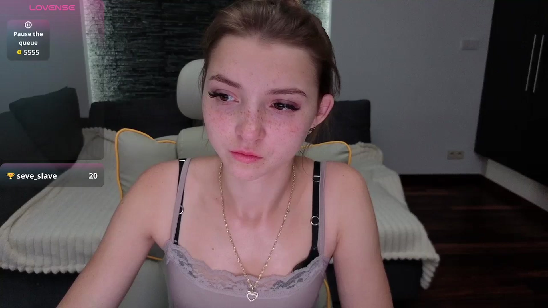 Gallery image thumbnail from Daisyy's myfreecams stream on, 11/10/2025, 14:12 image 7 of 20