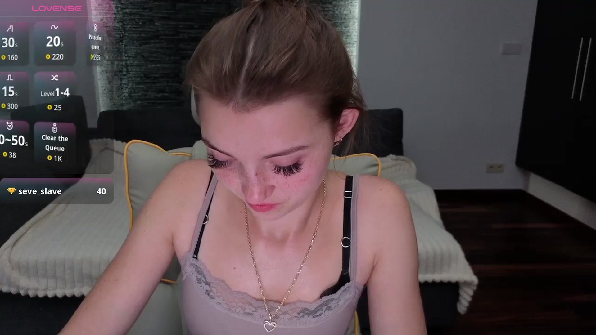 Gallery image thumbnail from Daisyy's myfreecams stream on, 11/10/2025, 14:12 image 8 of 20