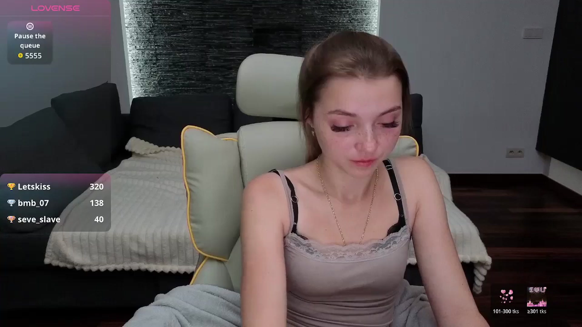 Gallery image thumbnail from Daisyy's myfreecams stream on, 11/10/2025, 16:12 image 19 of 20