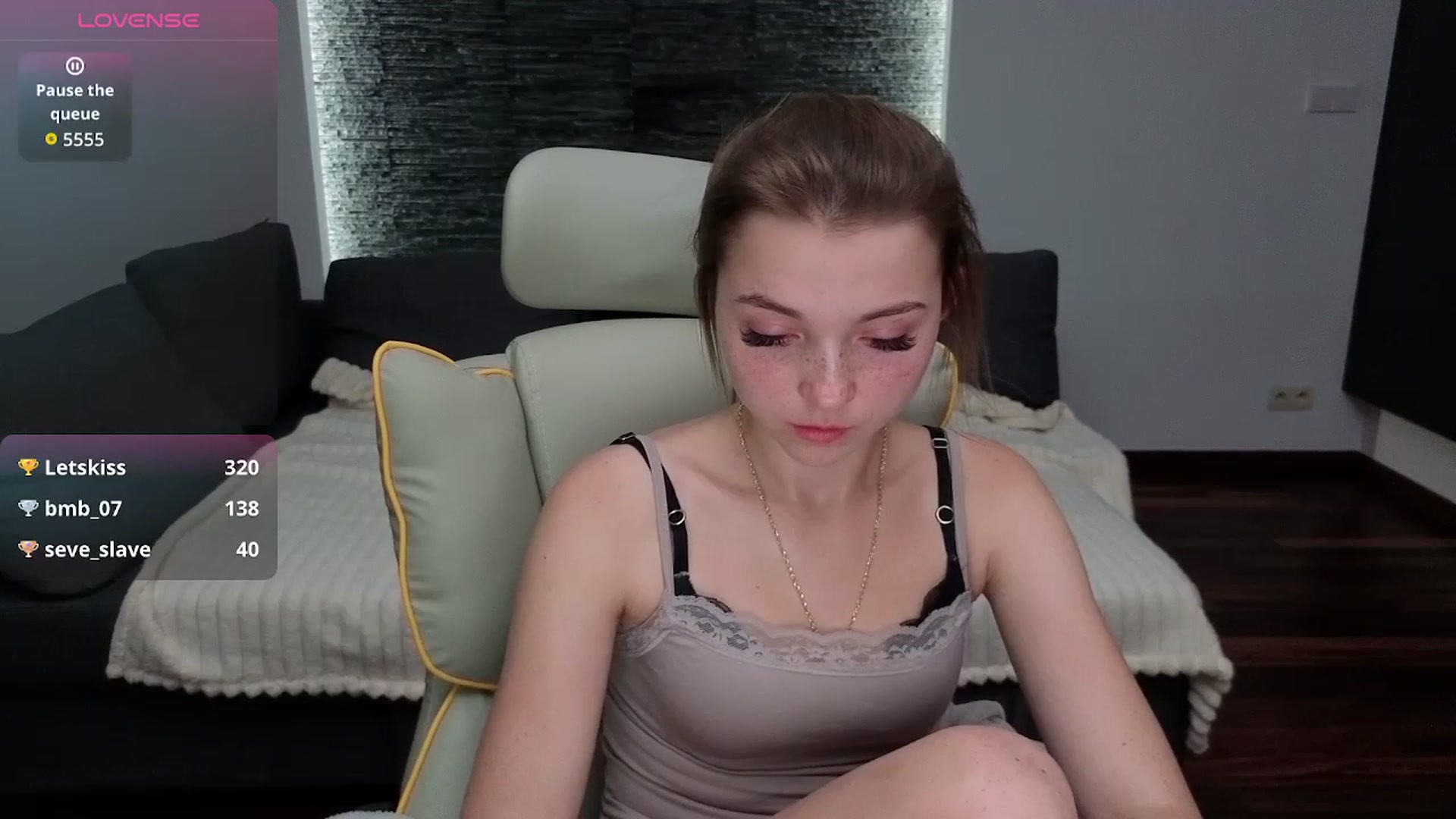Gallery image thumbnail from Daisyy's myfreecams stream on, 11/10/2025, 16:47 image 4 of 20