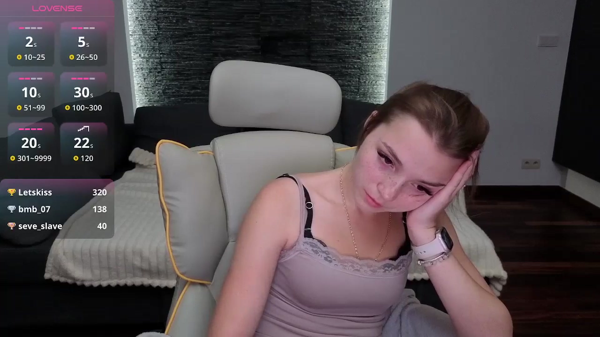 Gallery image thumbnail from Daisyy's myfreecams stream on, 11/10/2025, 16:47 image 7 of 20