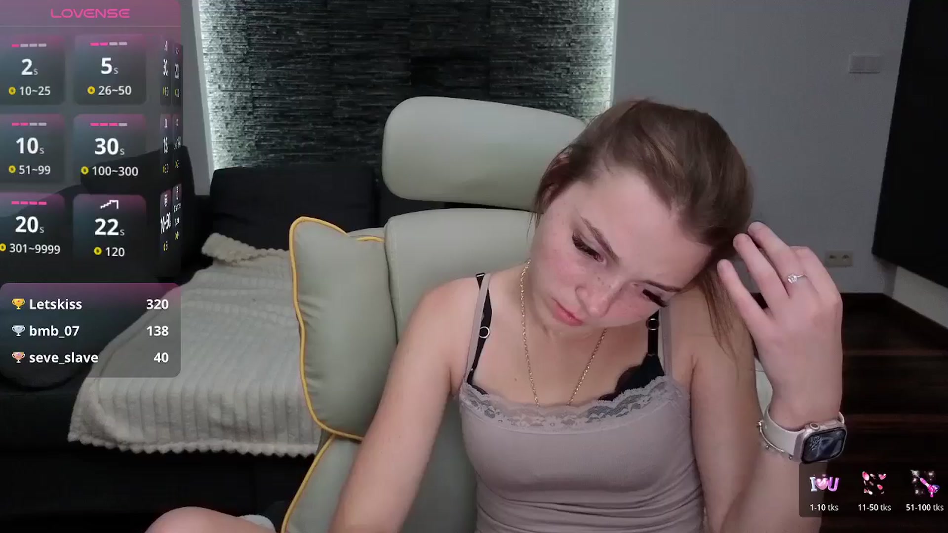 Gallery image thumbnail from Daisyy's myfreecams stream on, 11/10/2025, 17:09 image 7 of 20