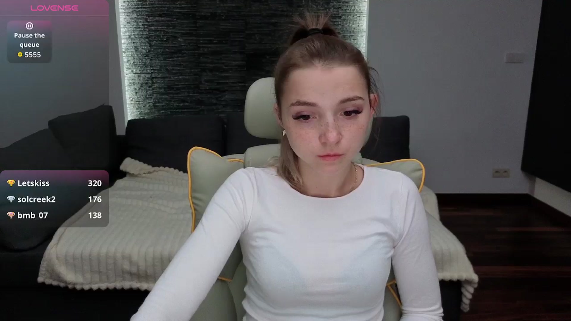 Gallery image thumbnail from Daisyy's myfreecams stream on, 11/10/2025, 18:16 image 17 of 20