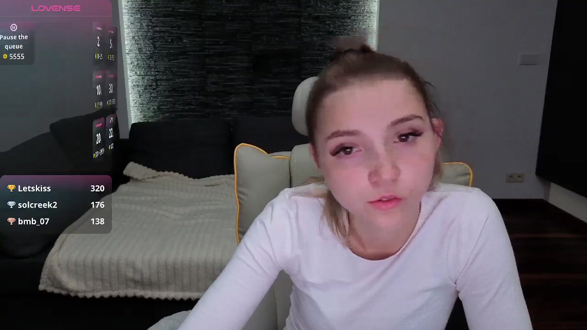 Gallery image thumbnail from Daisyy's myfreecams stream on, 11/10/2025, 18:16 image 16 of 20