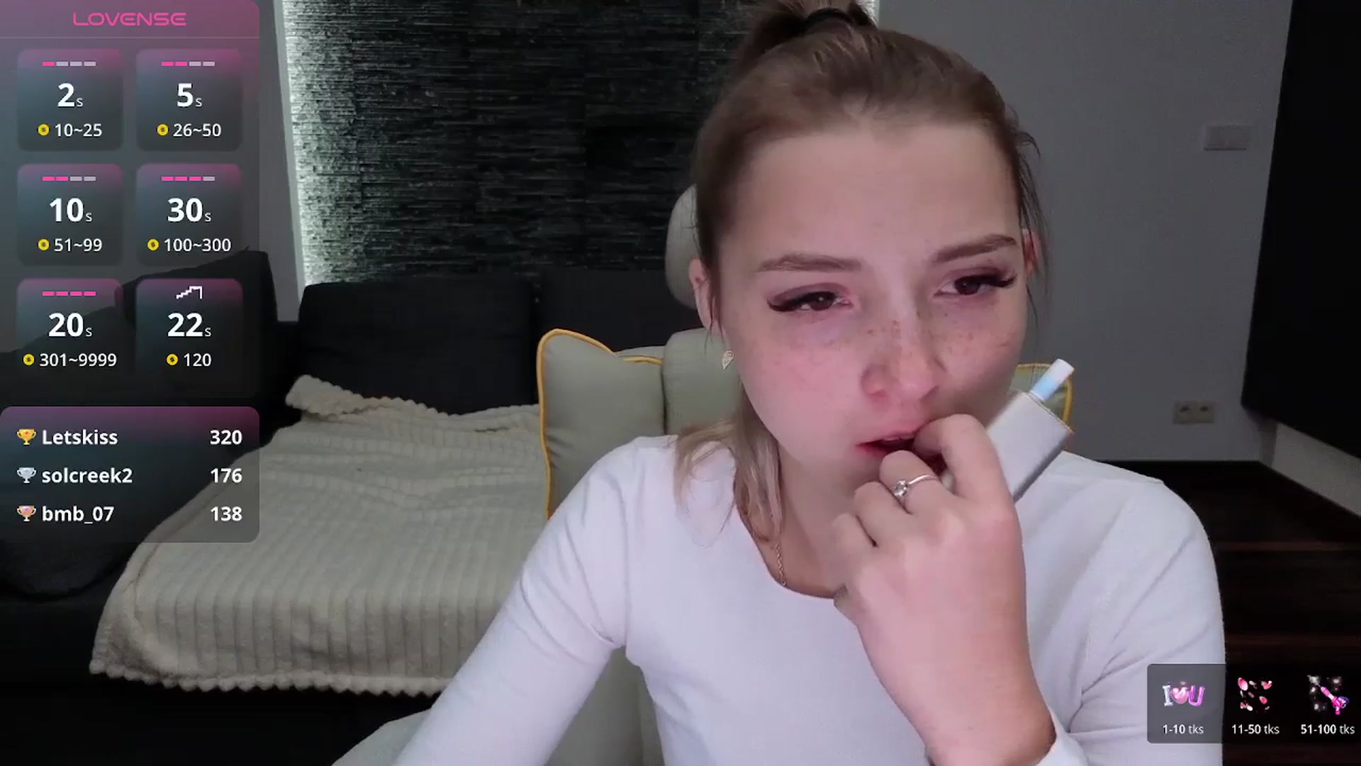 Gallery image thumbnail from Daisyy's myfreecams stream on, 11/10/2025, 18:16 image 14 of 20