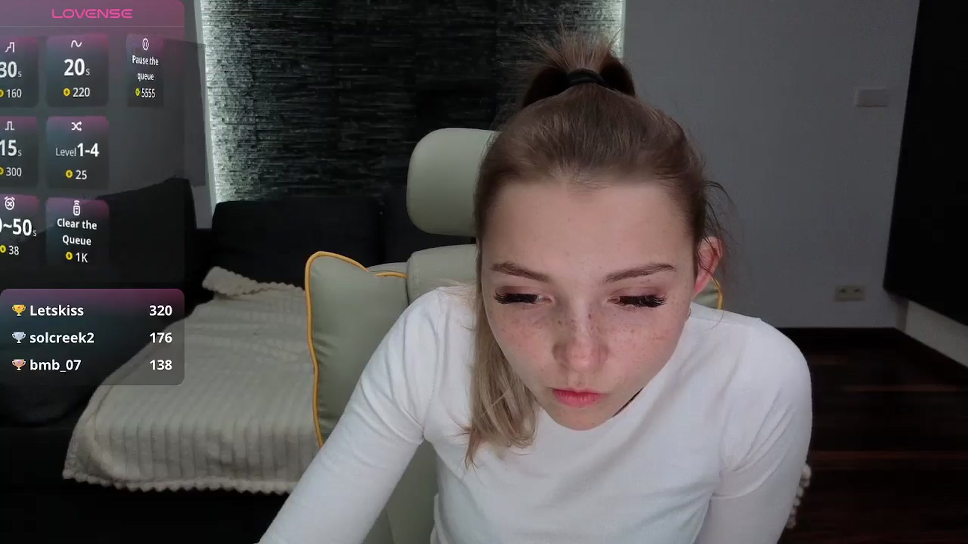 Gallery image thumbnail from Daisyy's myfreecams stream on, 11/10/2025, 18:16 image 19 of 20