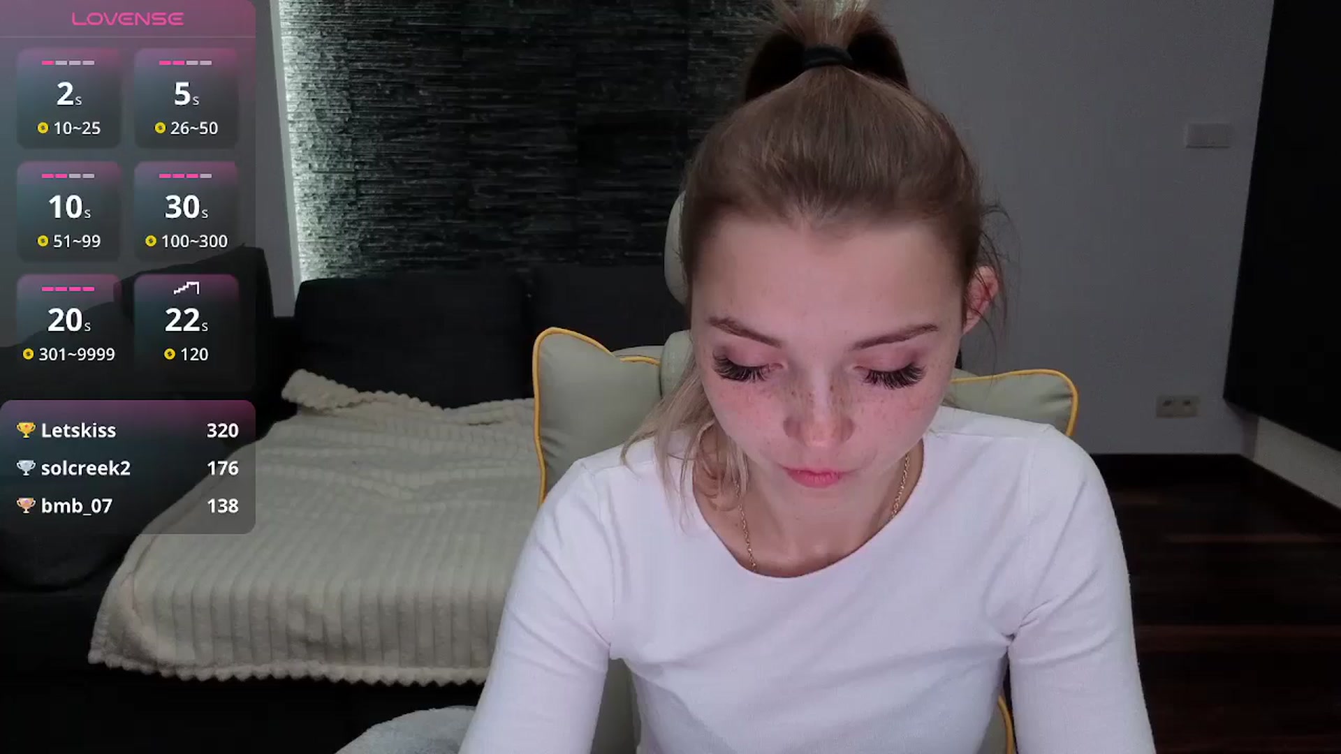Gallery image thumbnail from Daisyy's myfreecams stream on, 11/10/2025, 18:16 image 15 of 20
