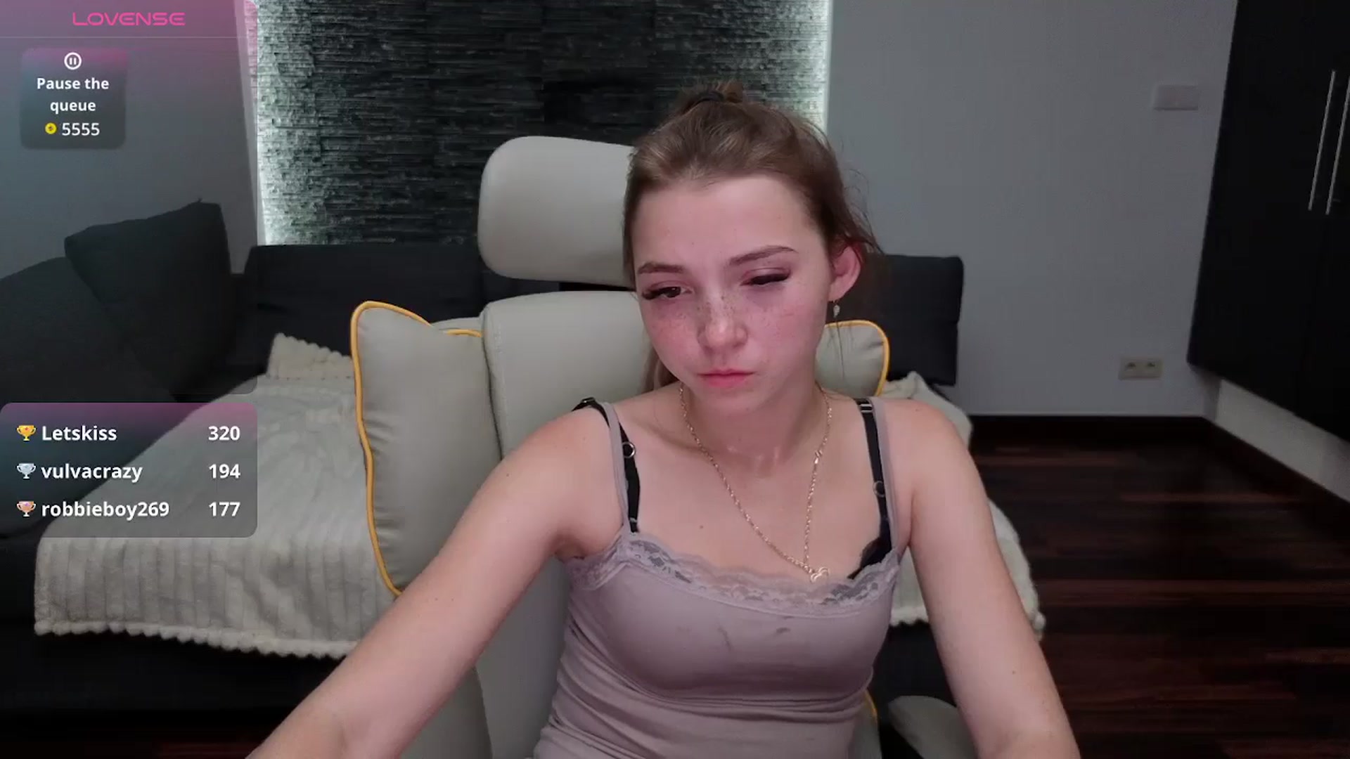 Gallery image thumbnail from Daisyy's myfreecams stream on, 11/10/2025, 20:21 image 9 of 20