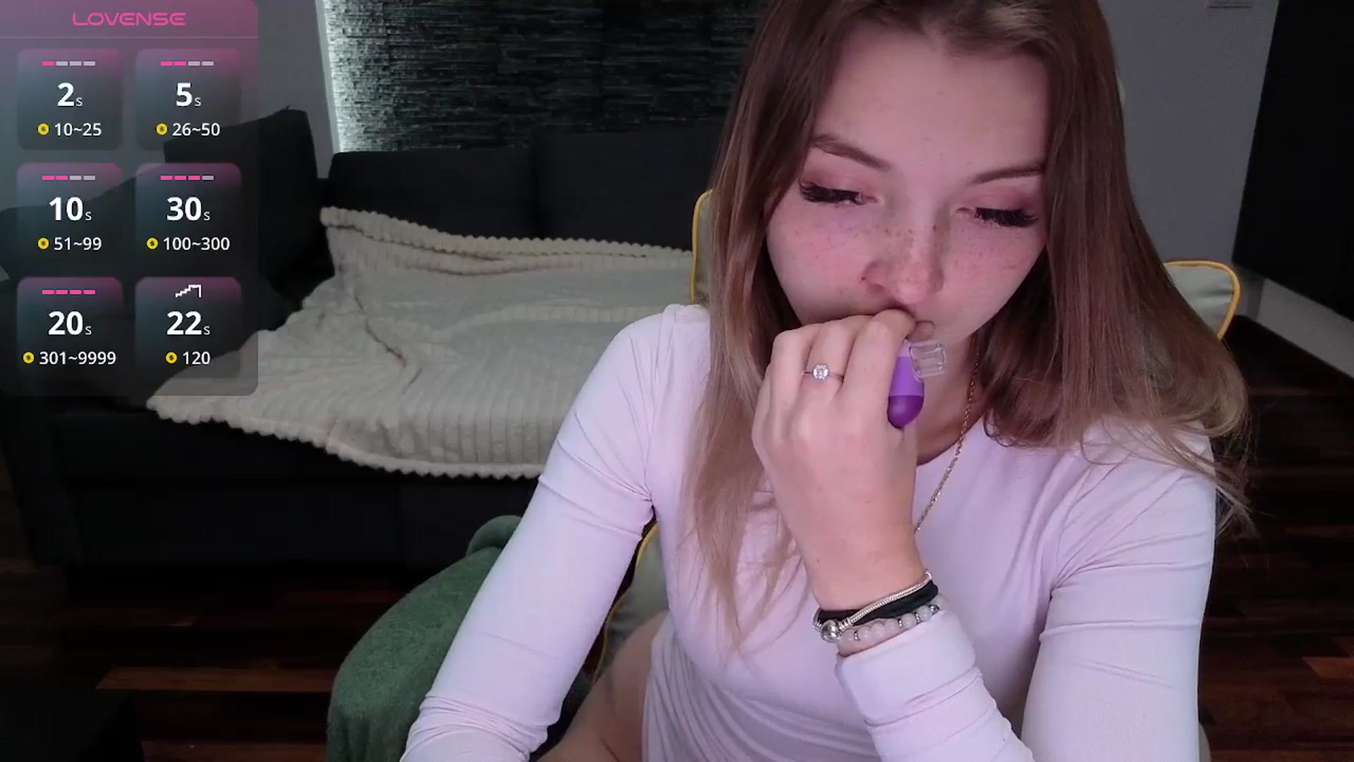 Gallery image thumbnail from Daisyy's myfreecams stream on, 11/13/2025, 17:33 image 11 of 20