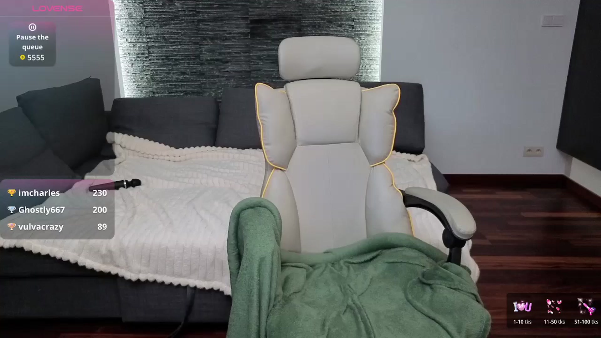 Gallery image thumbnail from Daisyy's myfreecams stream on, 11/13/2025, 18:53 image 1 of 20