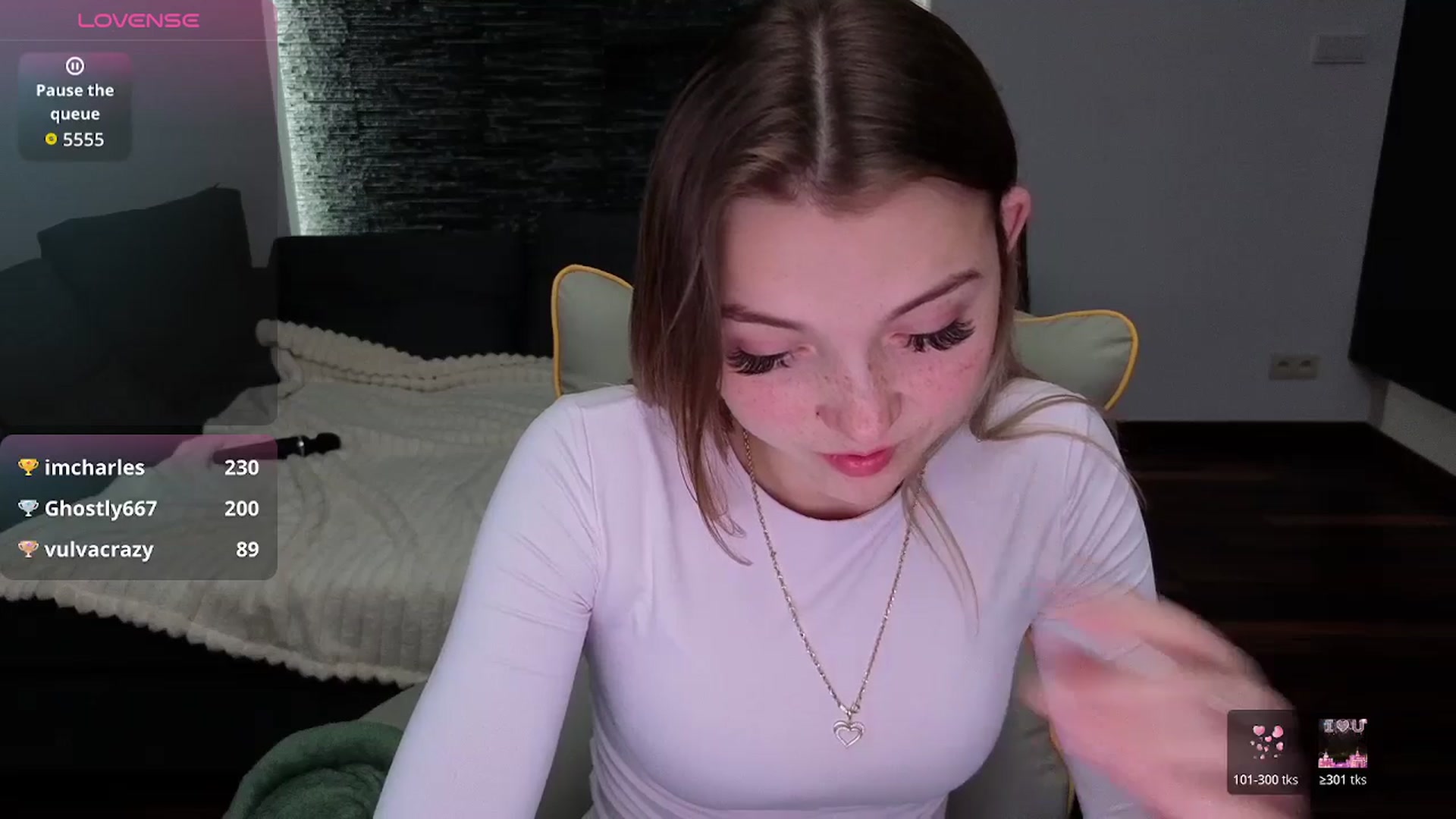 Gallery image thumbnail from Daisyy's myfreecams stream on, 11/13/2025, 18:53 image 3 of 20
