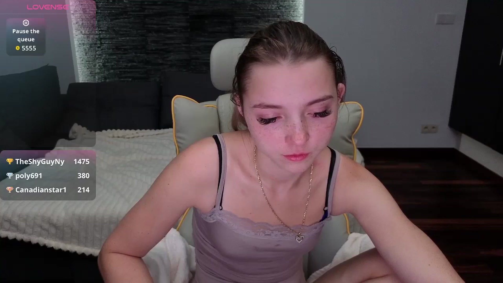 Gallery image thumbnail from Daisyy's myfreecams stream on, 11/14/2025, 18:32 image 13 of 20