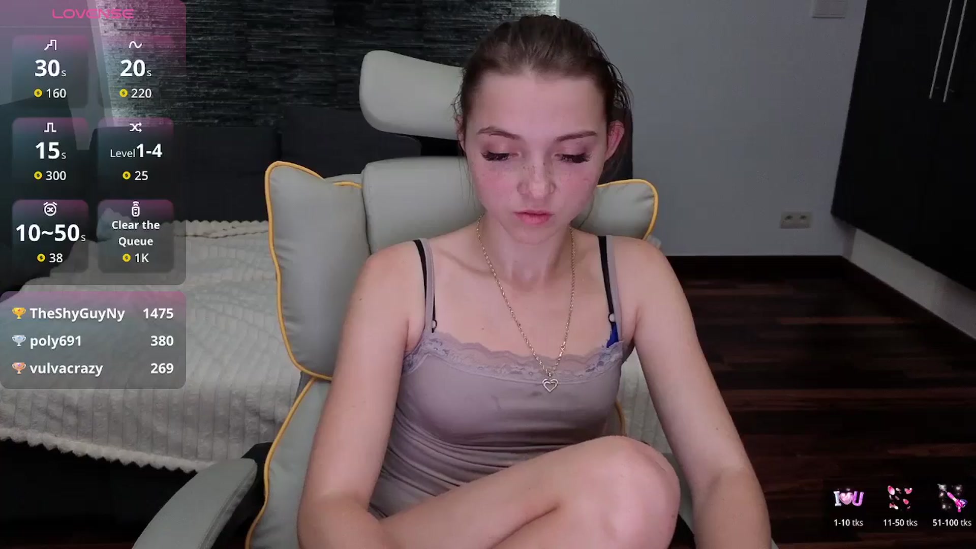 Gallery image thumbnail from Daisyy's myfreecams stream on, 11/14/2025, 20:37 image 15 of 20