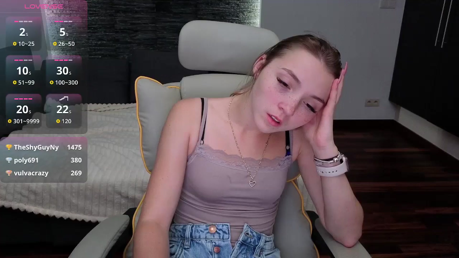 Gallery image thumbnail from Daisyy's myfreecams stream on, 11/14/2025, 21:49 image 5 of 20