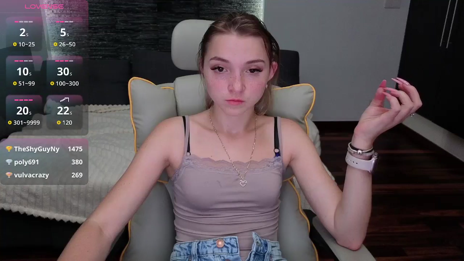 Gallery image thumbnail from Daisyy's myfreecams stream on, 11/14/2025, 21:49 image 3 of 20