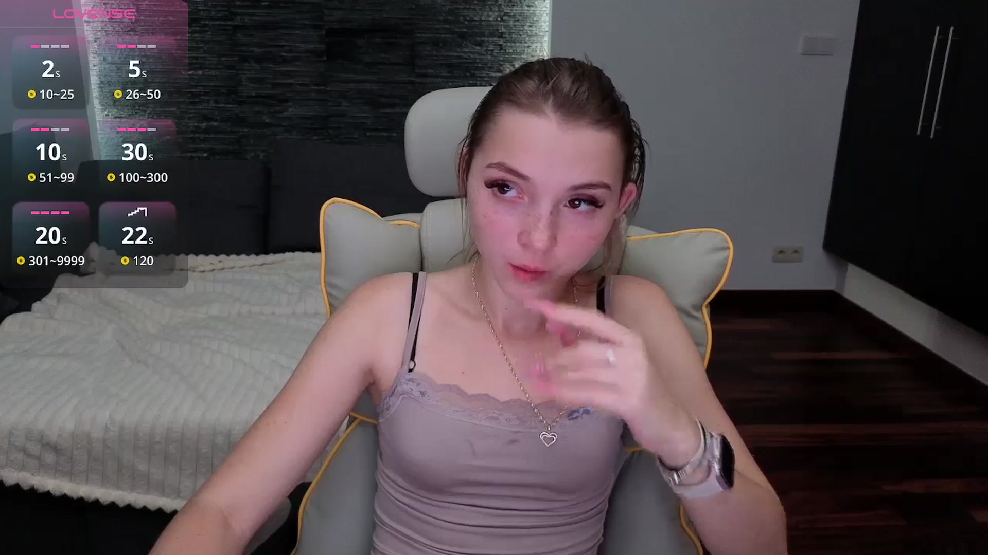 Gallery image thumbnail from Daisyy's myfreecams stream on, 11/14/2025, 21:49 image 15 of 20