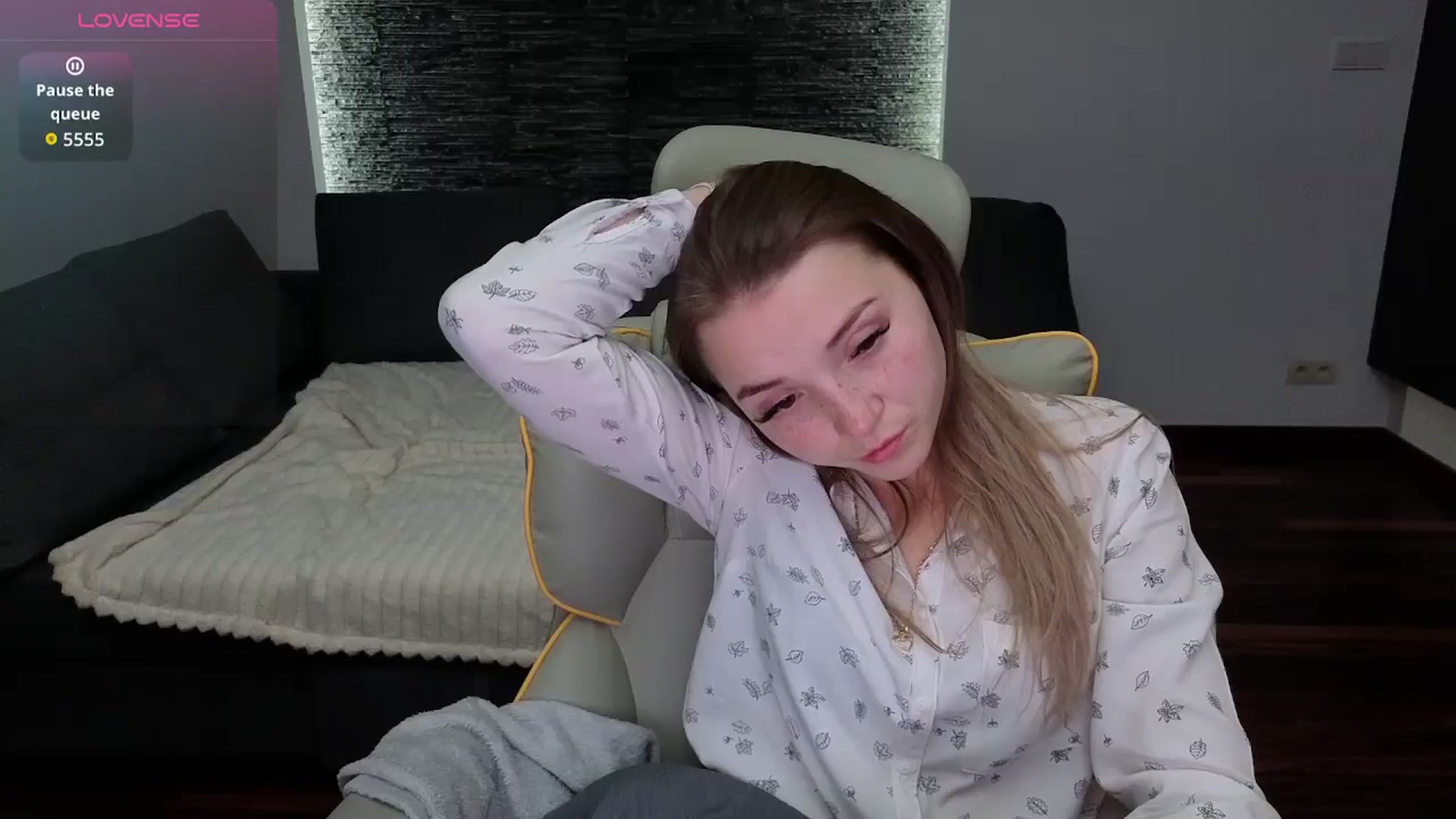 Gallery image thumbnail from Daisyy's myfreecams stream on, 11/18/2025, 16:21 image 15 of 20