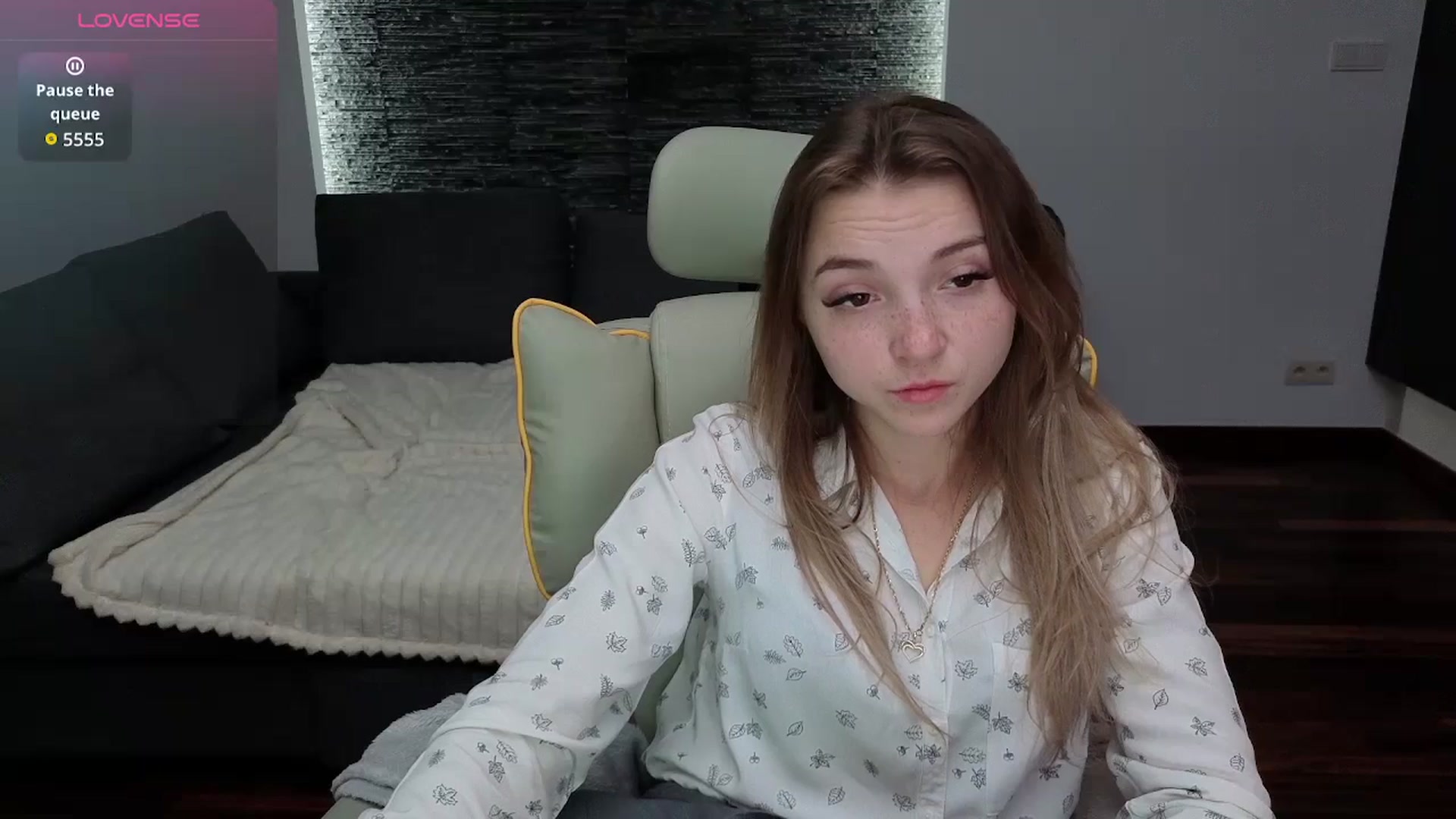 Gallery image thumbnail from Daisyy's myfreecams stream on, 11/18/2025, 16:21 image 5 of 20