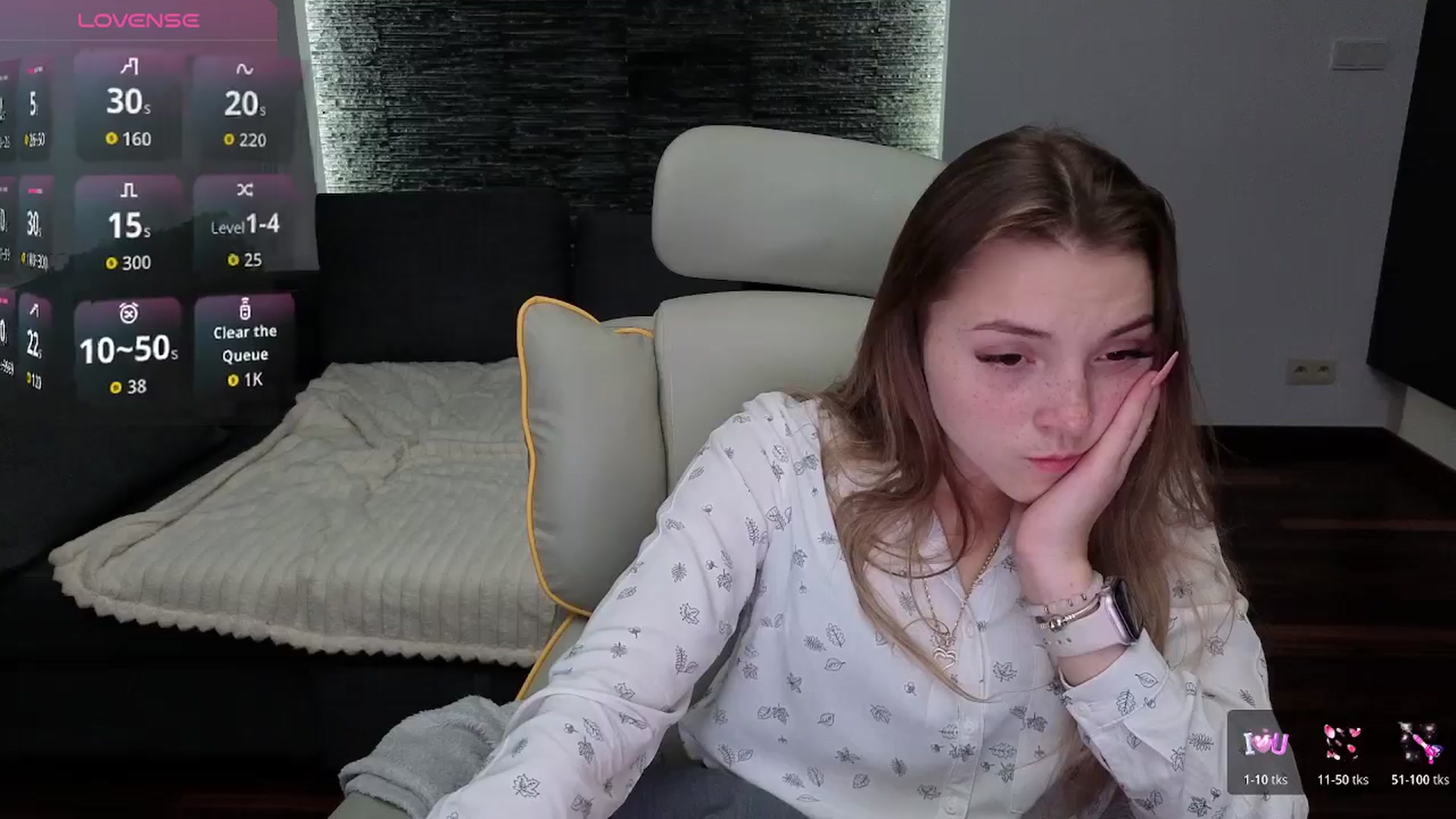 Gallery image thumbnail from Daisyy's myfreecams stream on, 11/18/2025, 16:21 image 14 of 20