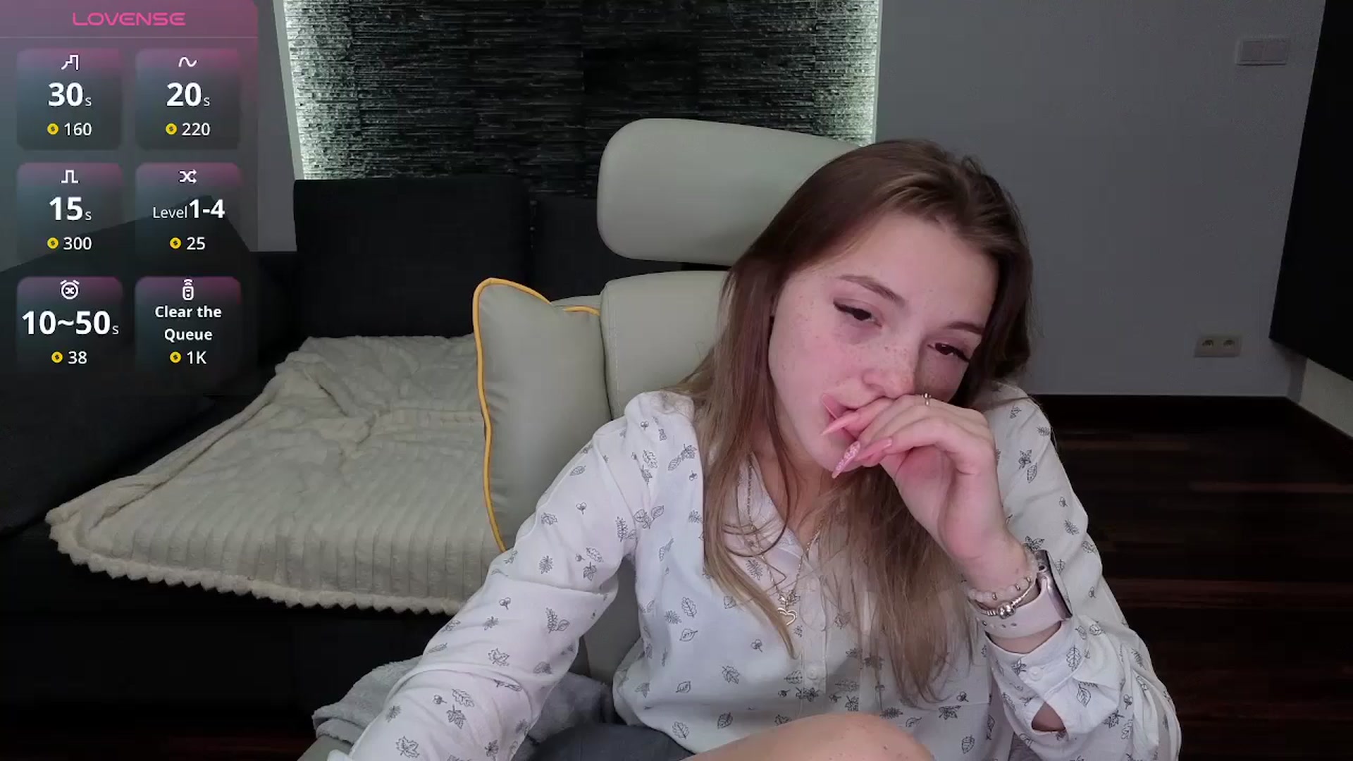 Gallery image thumbnail from Daisyy's myfreecams stream on, 11/18/2025, 16:21 image 17 of 20