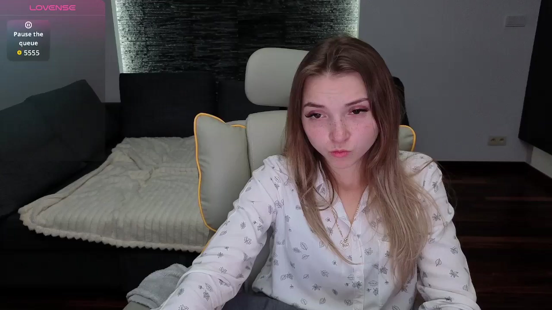 Gallery image thumbnail from Daisyy's myfreecams stream on, 11/18/2025, 16:21 image 10 of 20