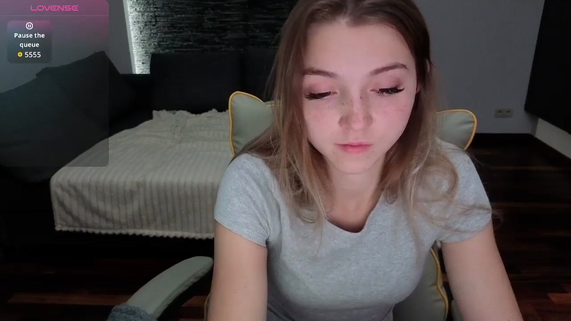 Gallery image thumbnail from Daisyy's myfreecams stream on, 11/19/2025, 17:00 image 9 of 20