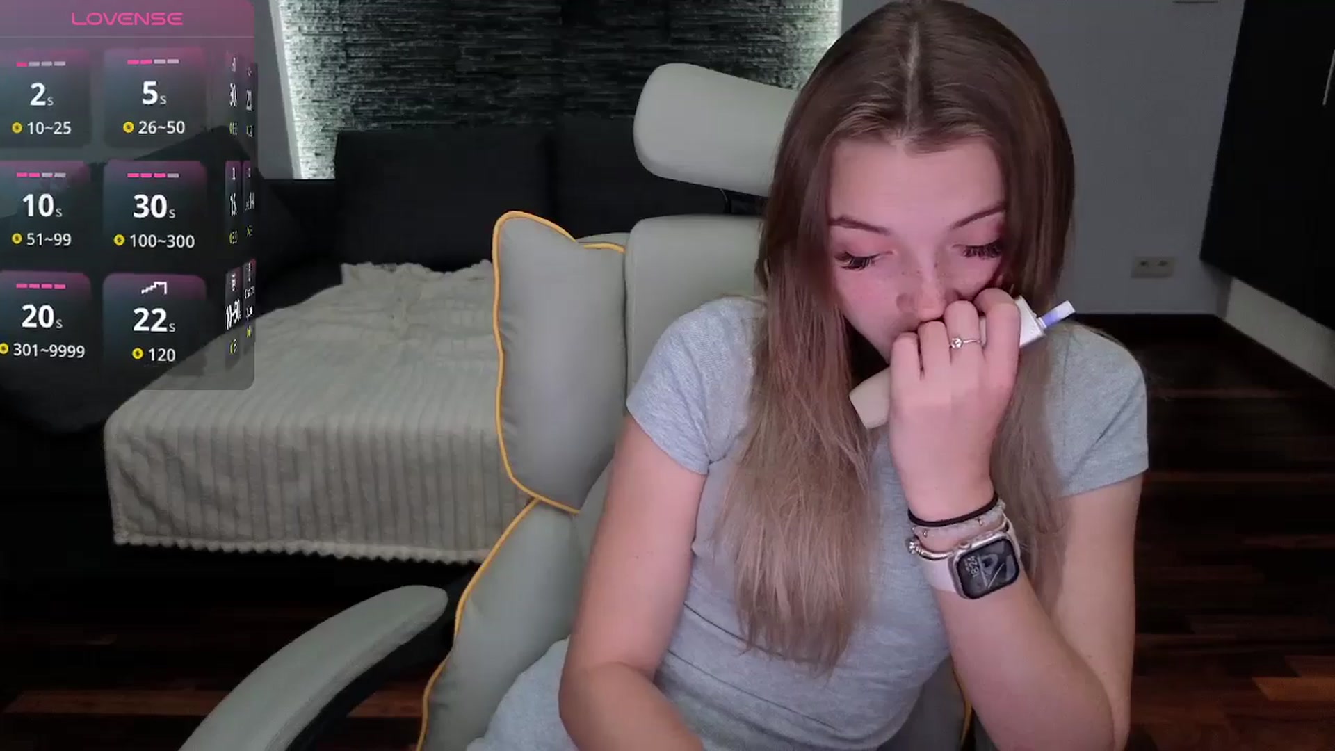 Gallery image thumbnail from Daisyy's myfreecams stream on, 11/19/2025, 18:22 image 7 of 20