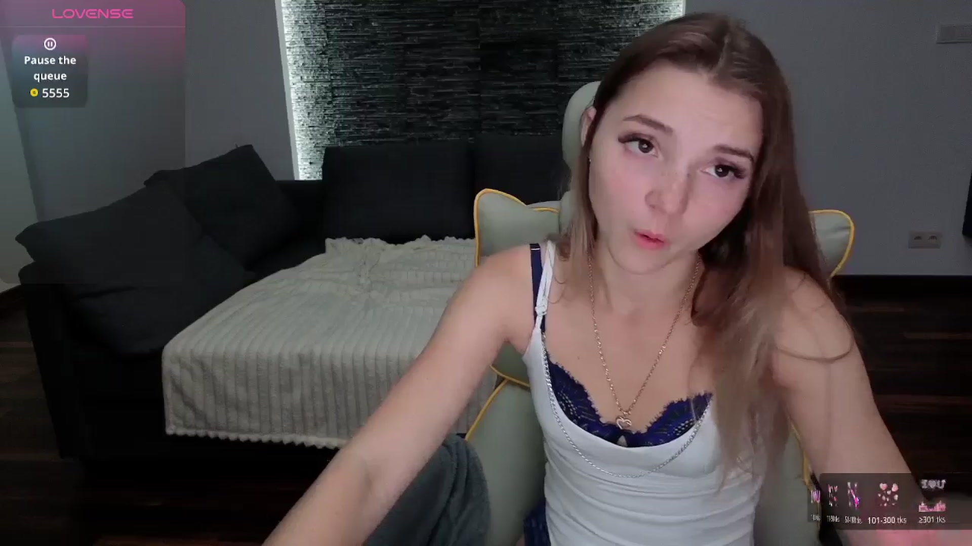 Gallery image thumbnail from Daisyy's myfreecams stream on, 11/20/2025, 24:24 image 4 of 20