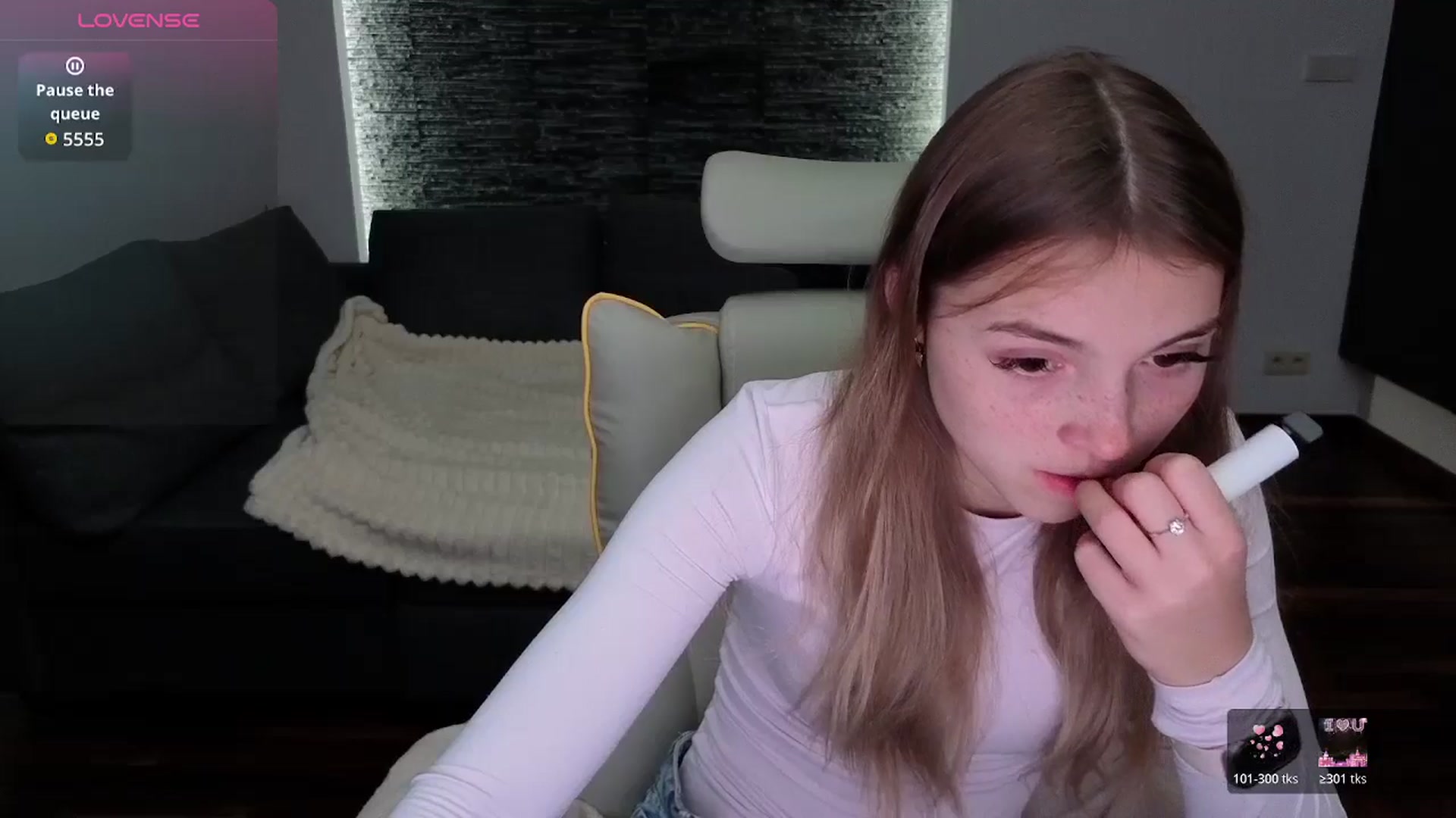 Gallery image thumbnail from Daisyy's myfreecams stream on, 11/23/2025, 16:01 image 3 of 20