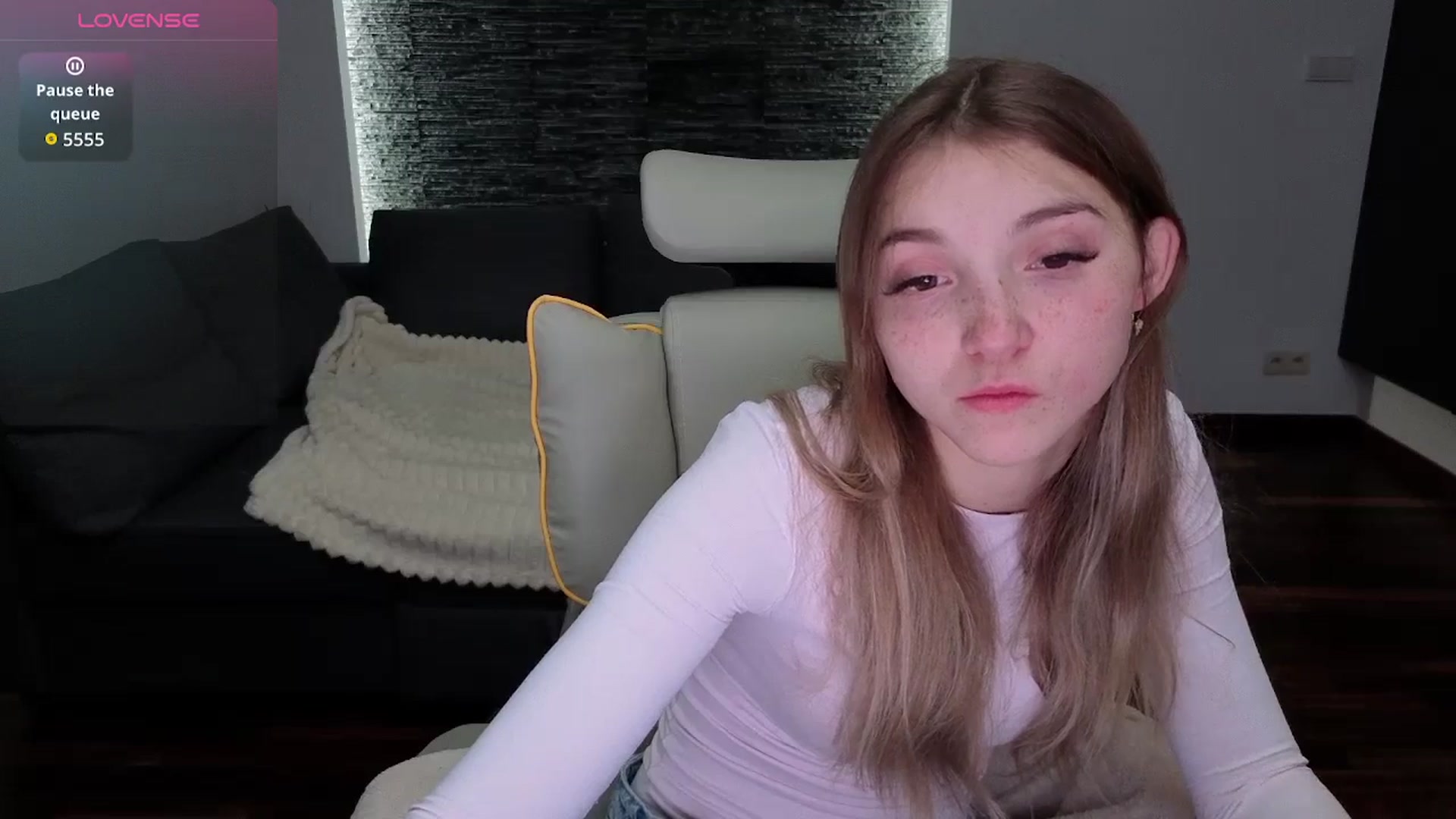 Gallery image thumbnail from Daisyy's myfreecams stream on, 11/23/2025, 16:01 image 6 of 20