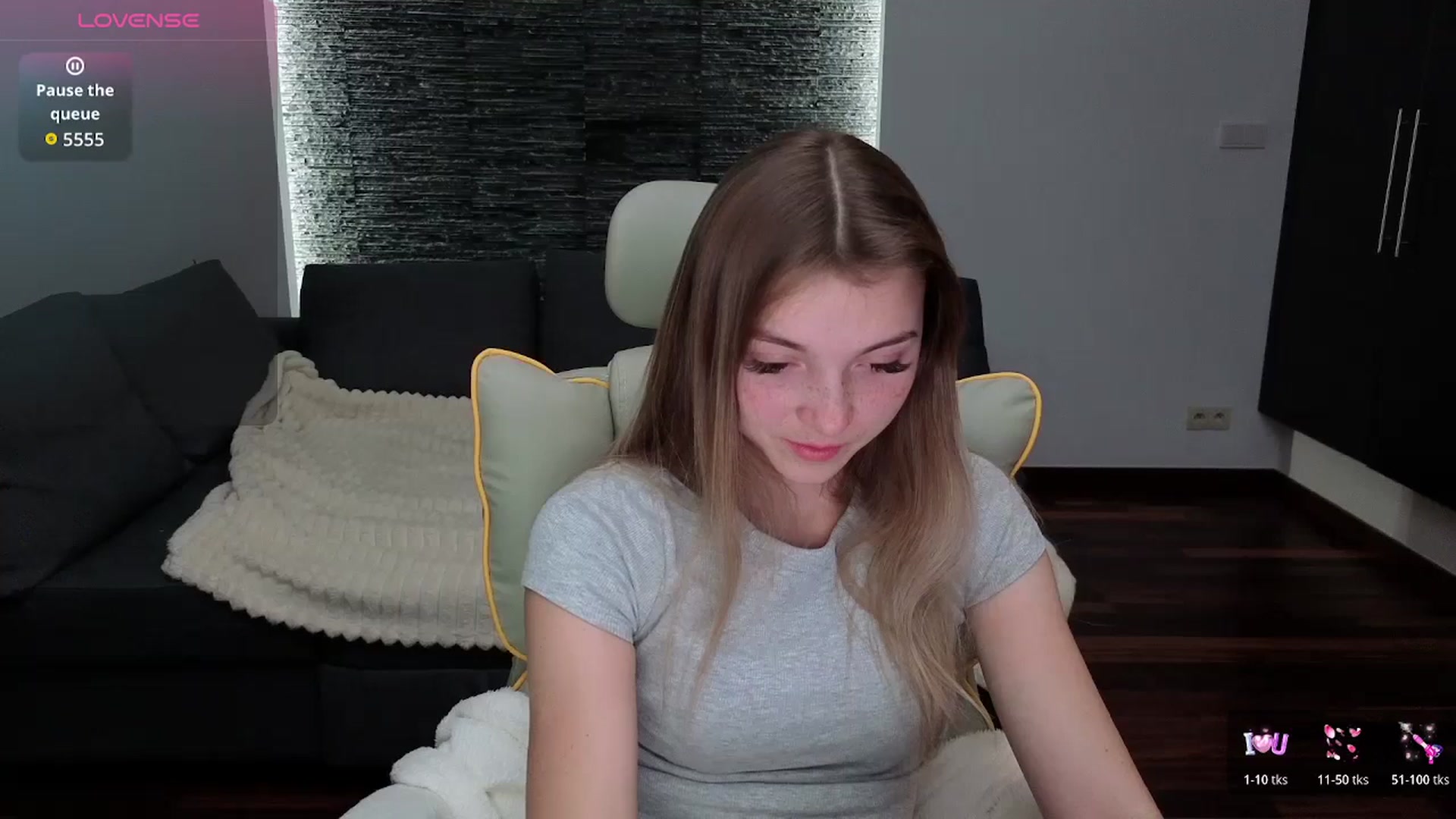 Gallery image thumbnail from Daisyy's myfreecams stream on, 11/23/2025, 19:30 image 3 of 20