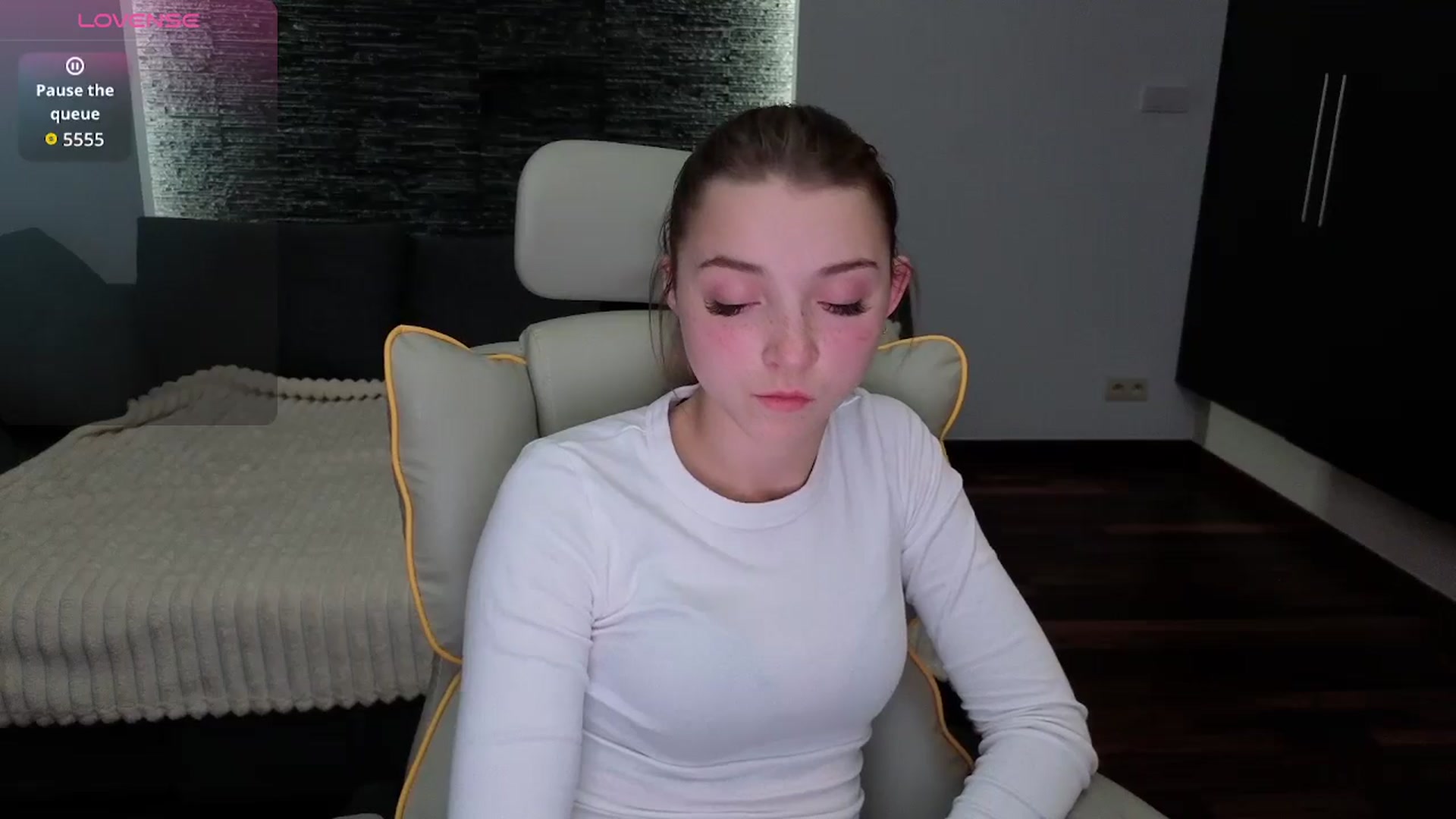Gallery image thumbnail from Daisyy's myfreecams stream on, 11/24/2025, 16:17 image 16 of 20