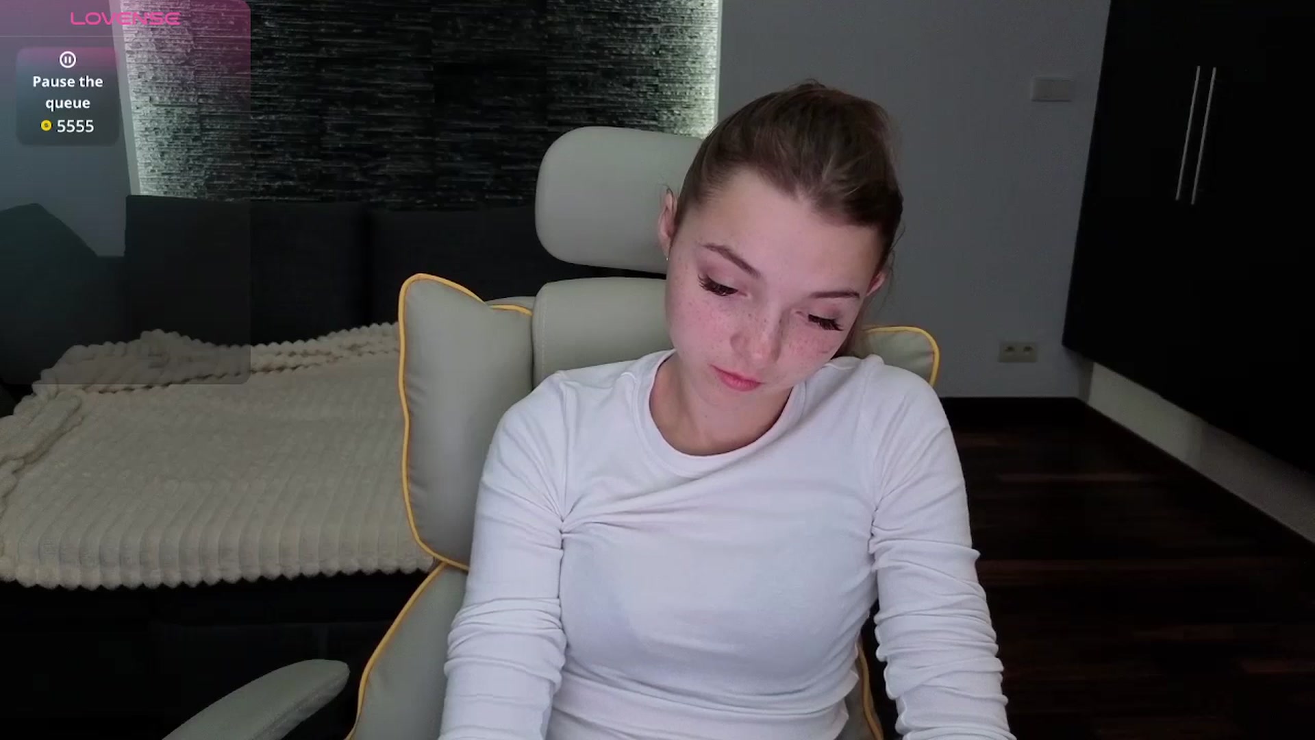 Gallery image thumbnail from Daisyy's myfreecams stream on, 11/24/2025, 17:54 image 8 of 20