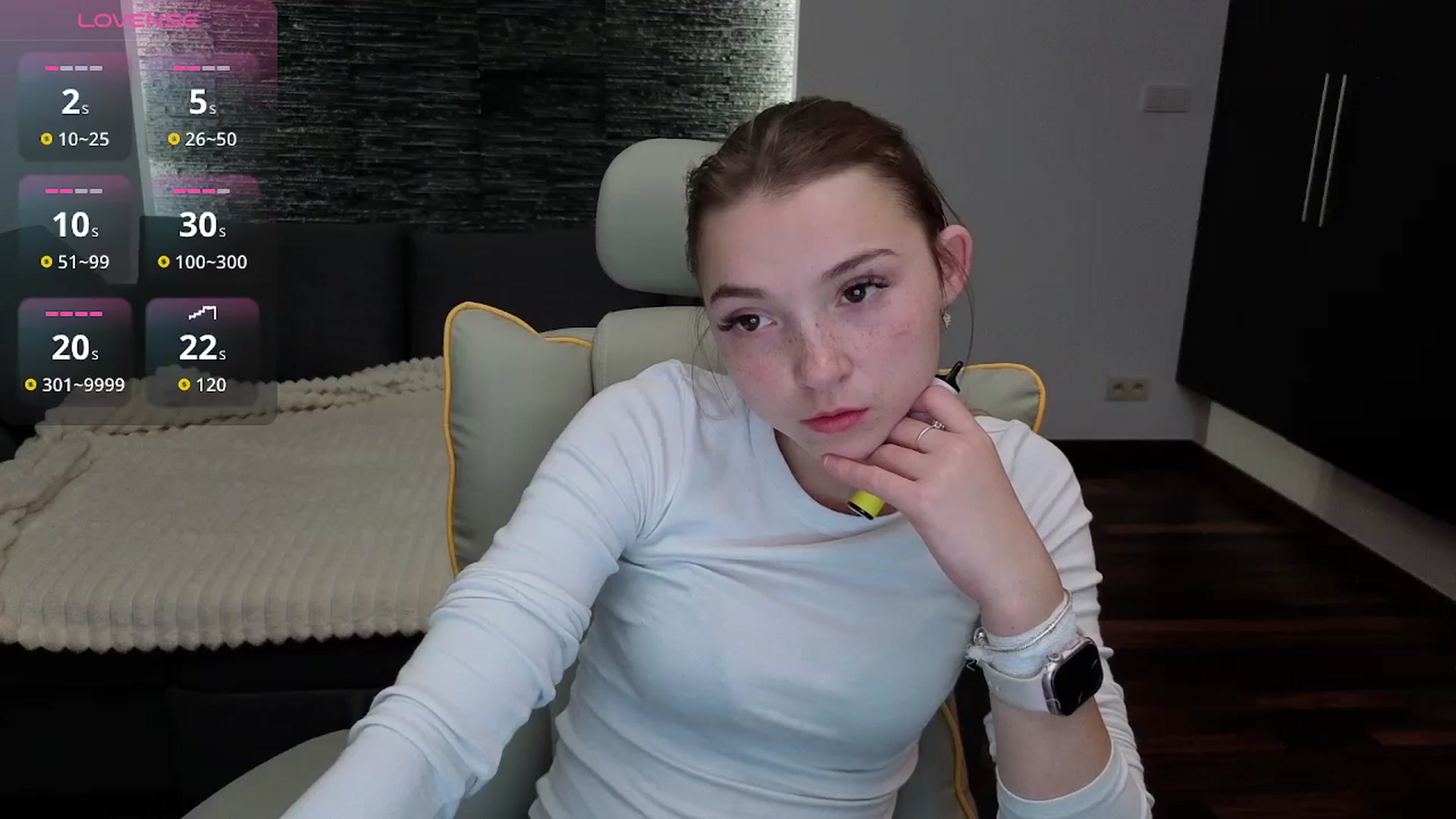Gallery image thumbnail from Daisyy's myfreecams stream on, 11/24/2025, 17:54 image 6 of 20