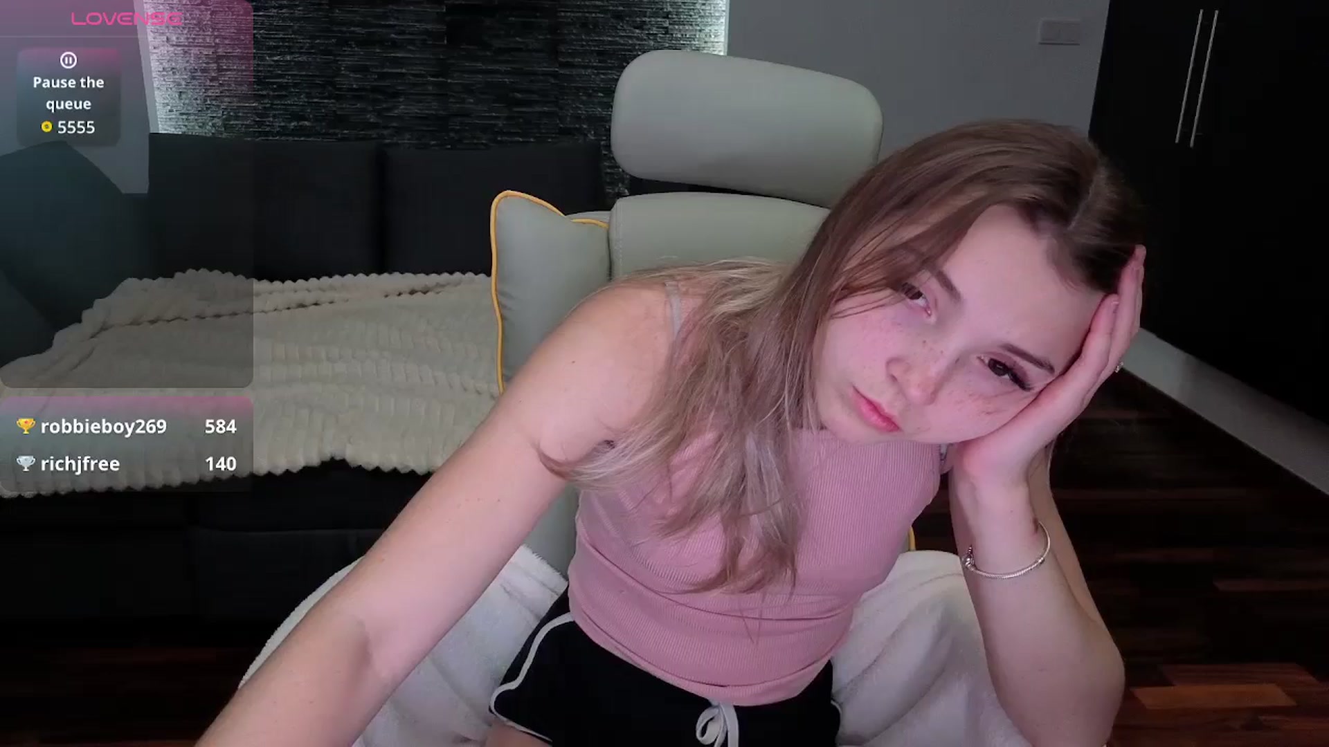 Gallery image thumbnail from Daisyy's myfreecams stream on, 11/25/2025, 15:15 image 17 of 20