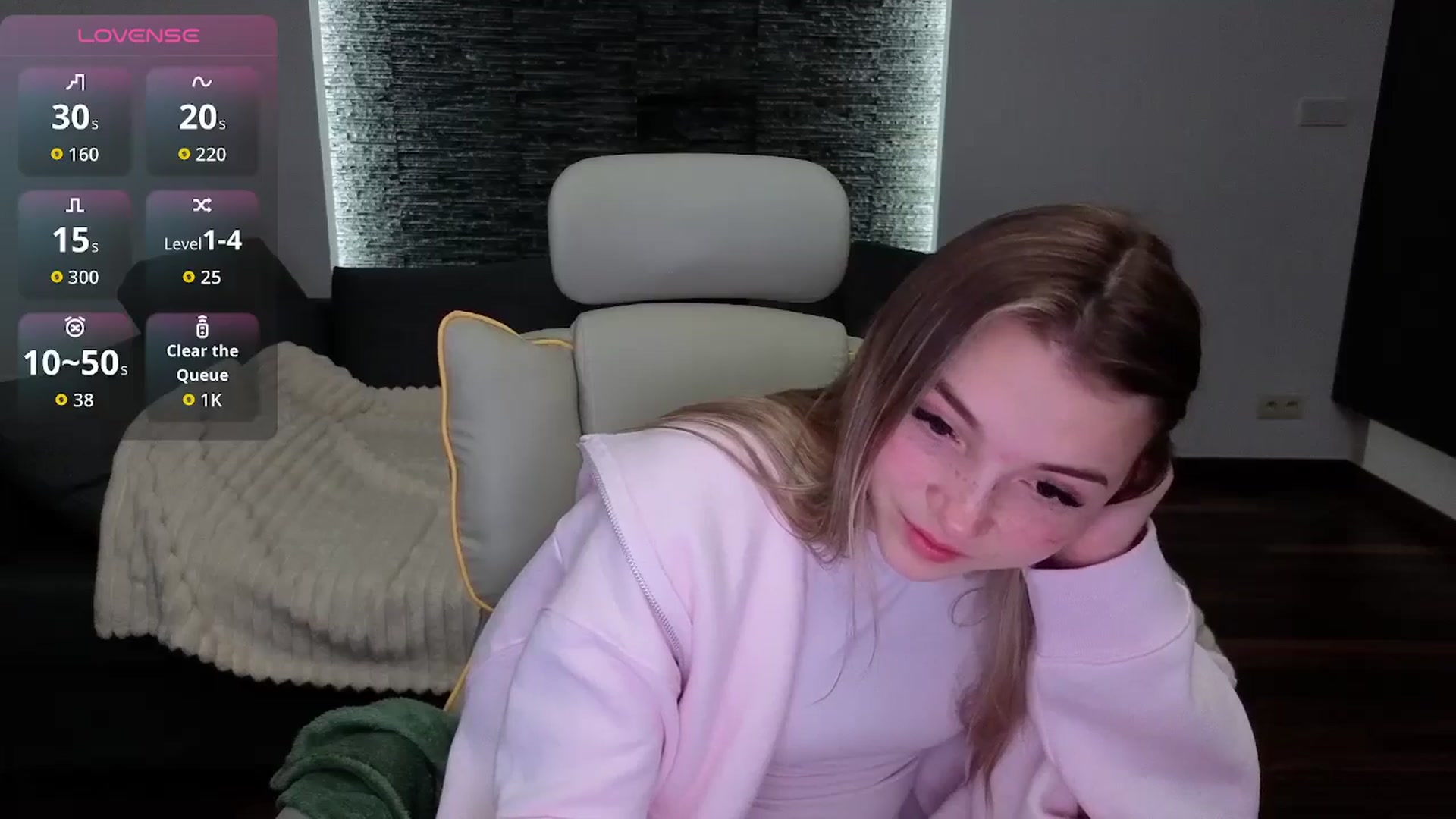 Gallery image thumbnail from Daisyy's myfreecams stream on, 12/01/2025, 17:31 image 3 of 20