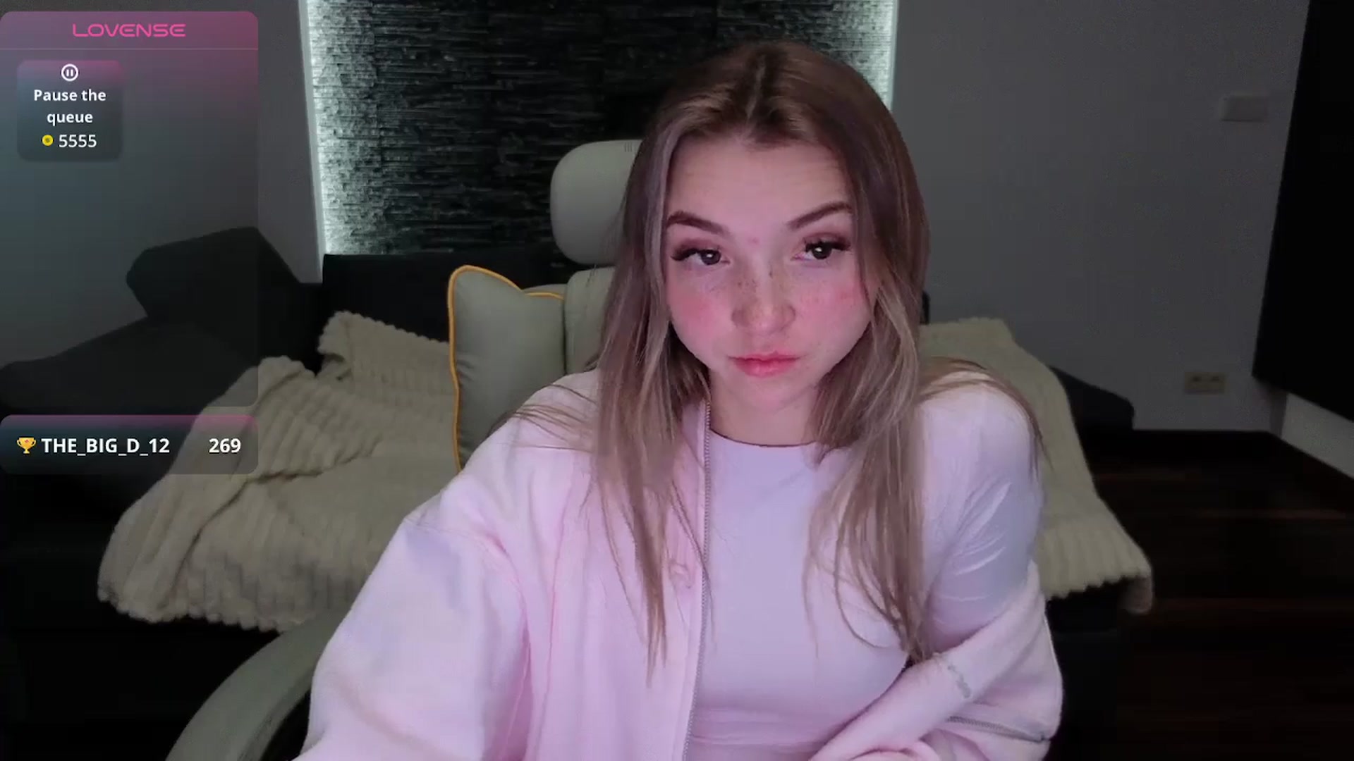 Gallery image thumbnail from Daisyy's myfreecams stream on, 12/01/2025, 18:59 image 11 of 20