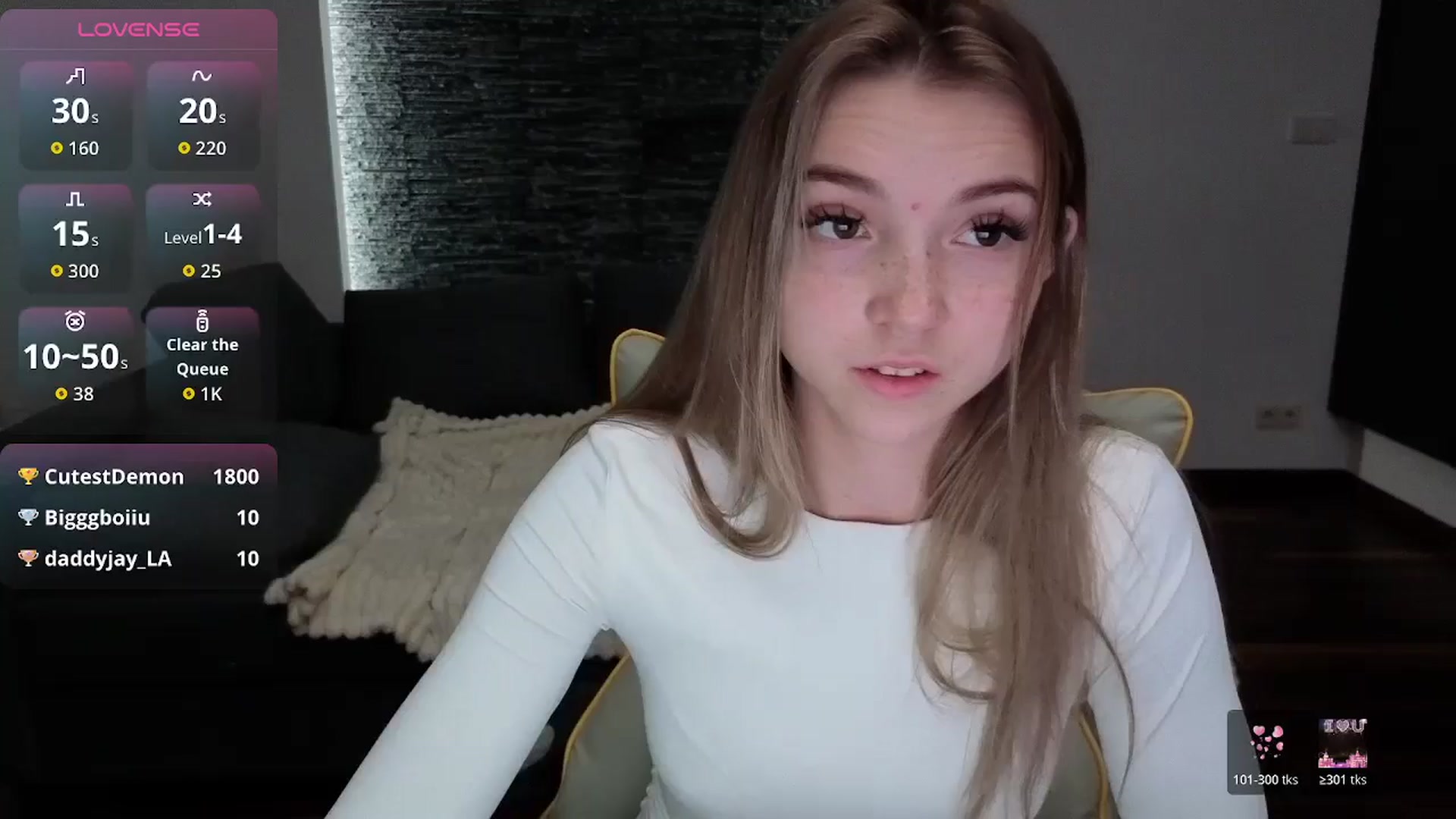 Gallery image thumbnail from Daisyy's myfreecams stream on, 12/03/2025, 24:18 image 1 of 20