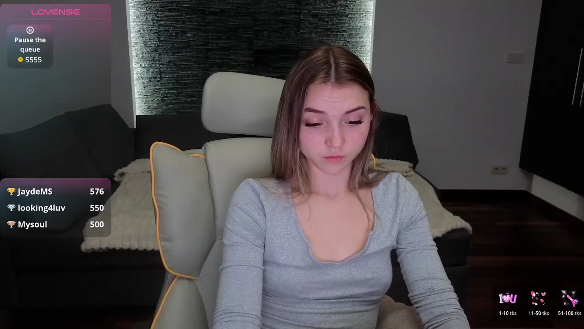 Gallery image thumbnail from Daisyy's myfreecams stream on, 12/03/2025, 22:46 image 5 of 20