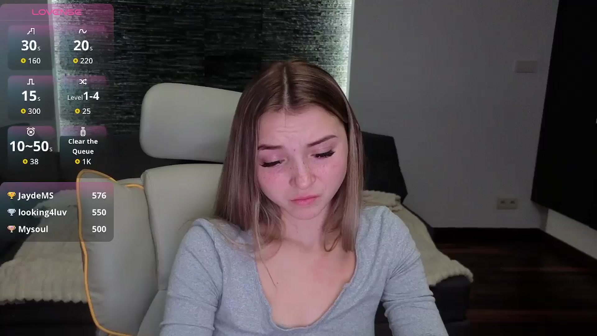 Gallery image thumbnail from Daisyy's myfreecams stream on, 12/03/2025, 22:46 image 13 of 20