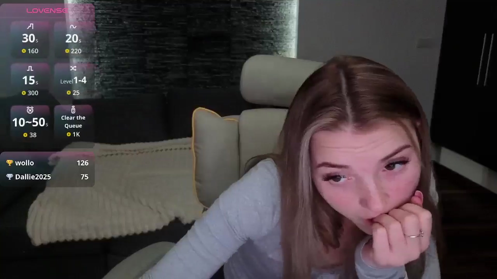 Gallery image thumbnail from Daisyy's myfreecams stream on, 12/04/2025, 17:51 image 13 of 20