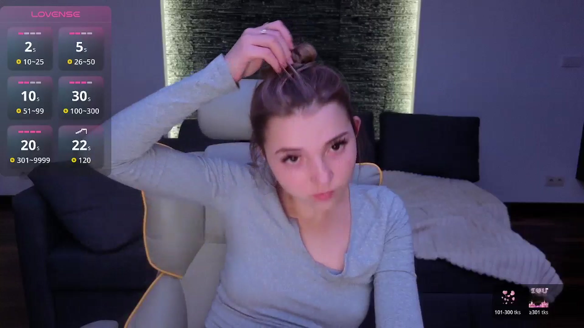 Gallery image thumbnail from Daisyy's myfreecams stream on, 12/10/2025, 23:46 image 15 of 20