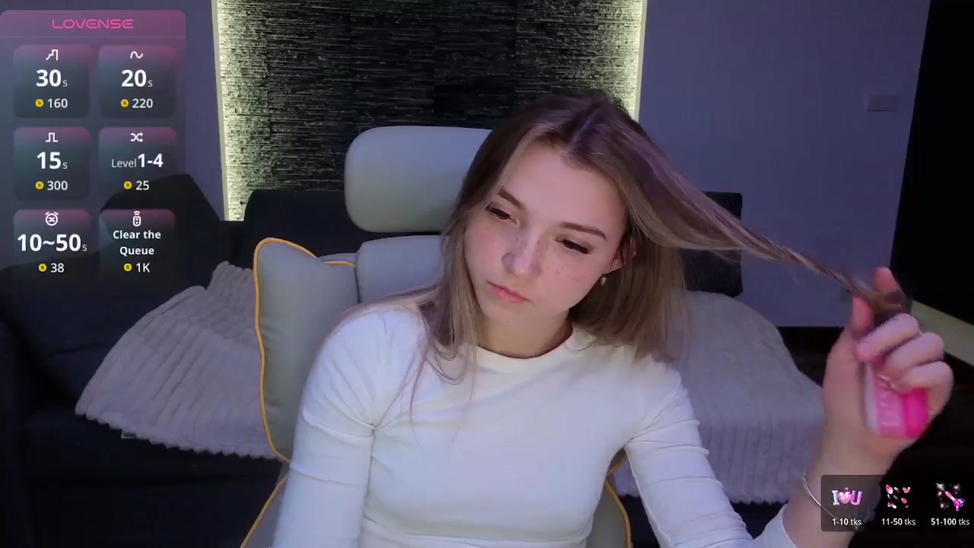 Gallery image thumbnail from Daisyy's myfreecams stream on, 12/11/2025, 16:32 image 14 of 20